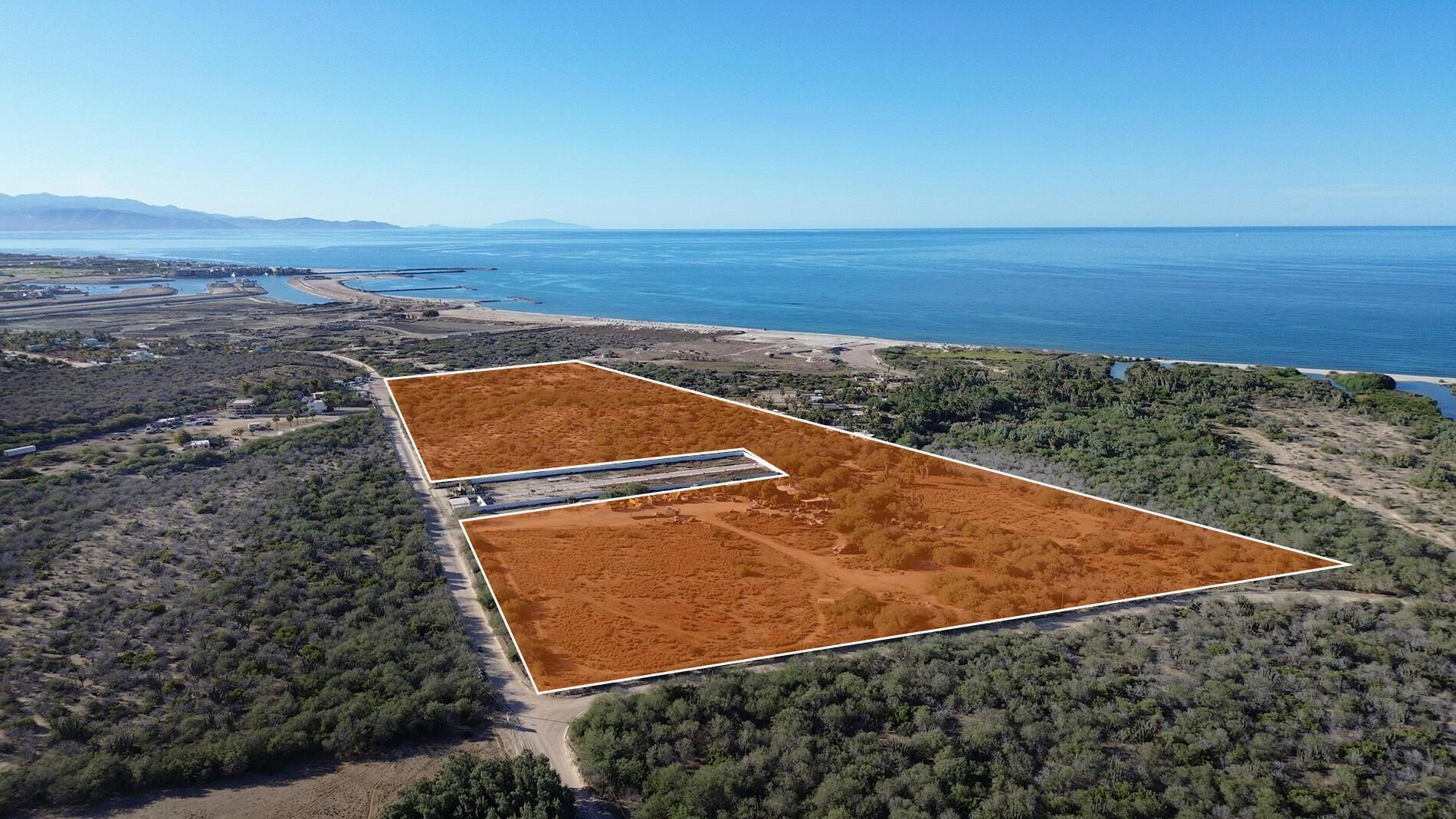 Boca De La Trinidad, Eureka Lot, East Cape — photo 1 of 12