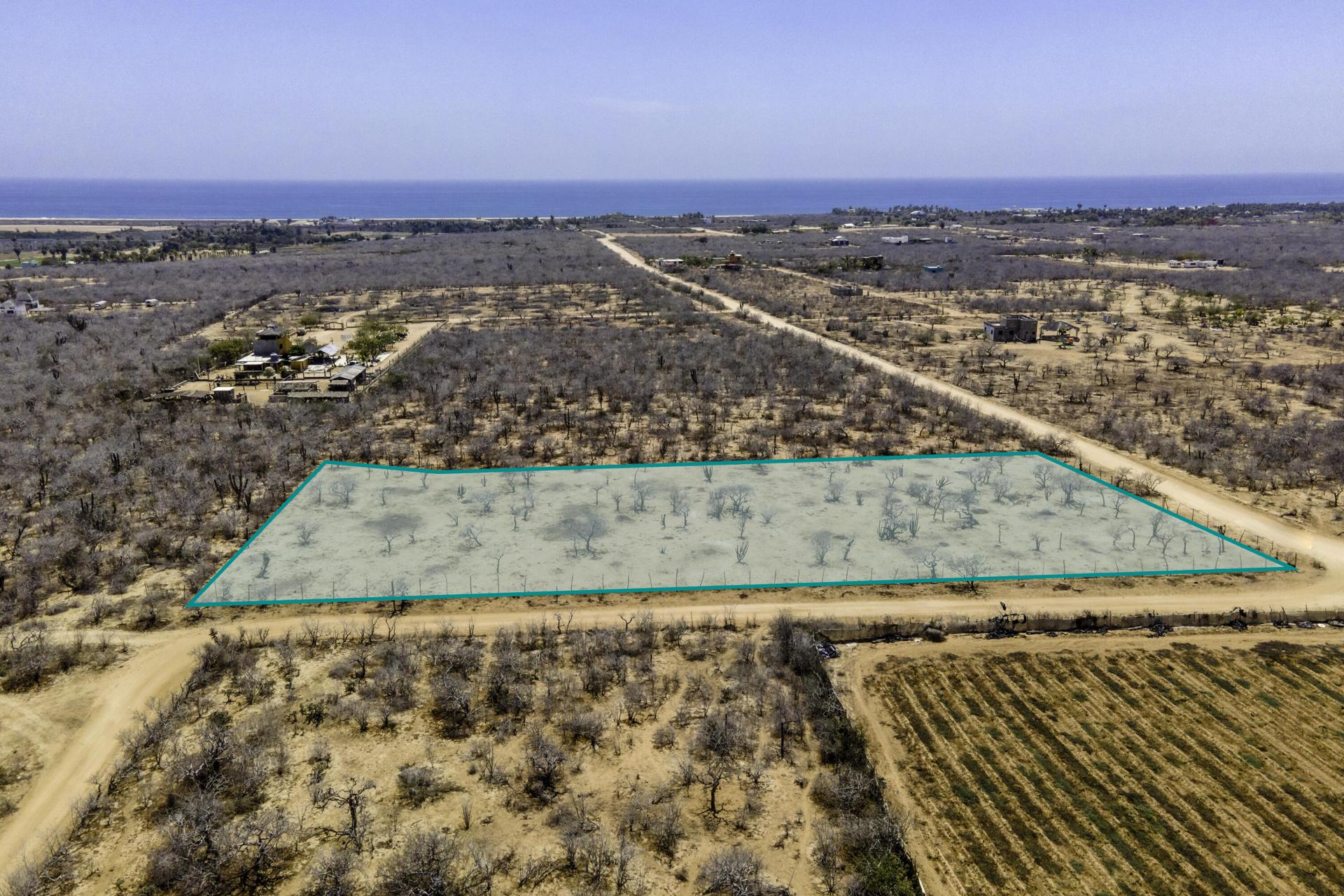 Lote Ramirez, Pacific — photo 1 of 12