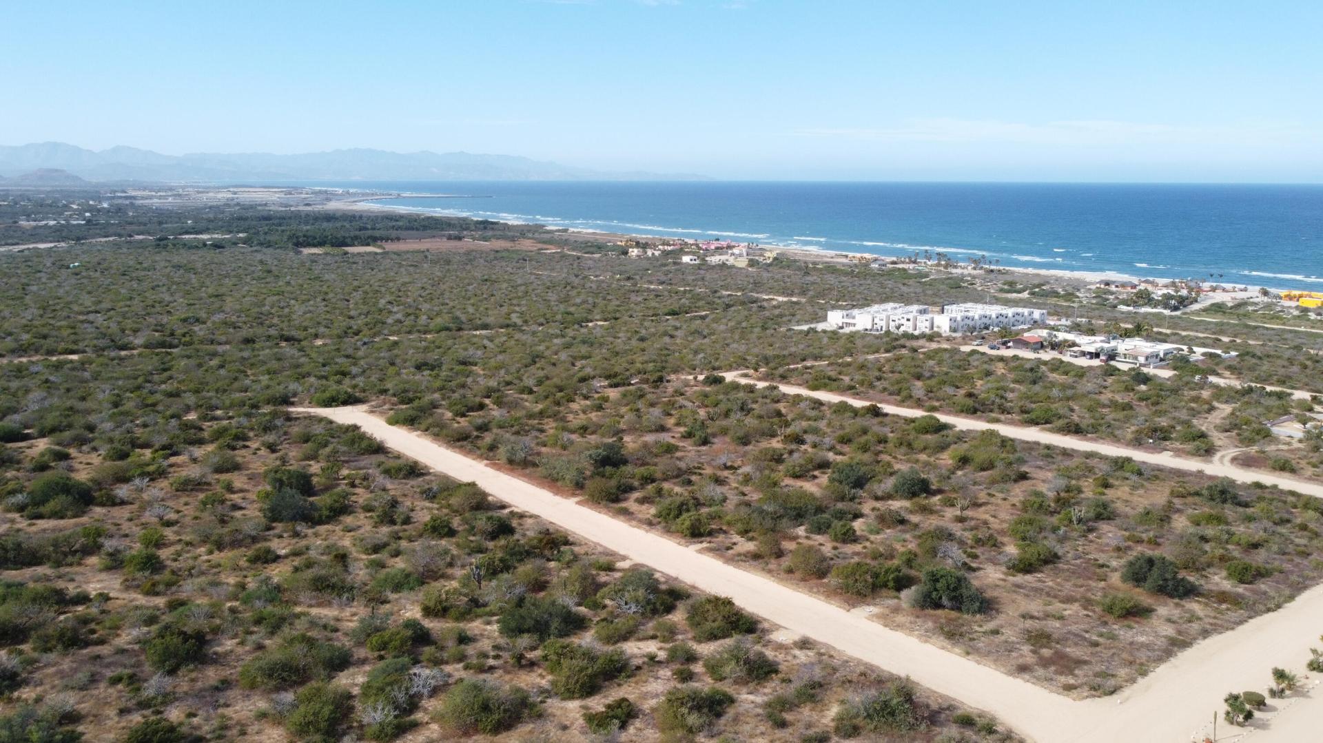 Groenlandia (Mz 12, Lot 11), East Cape — photo 1 of 7