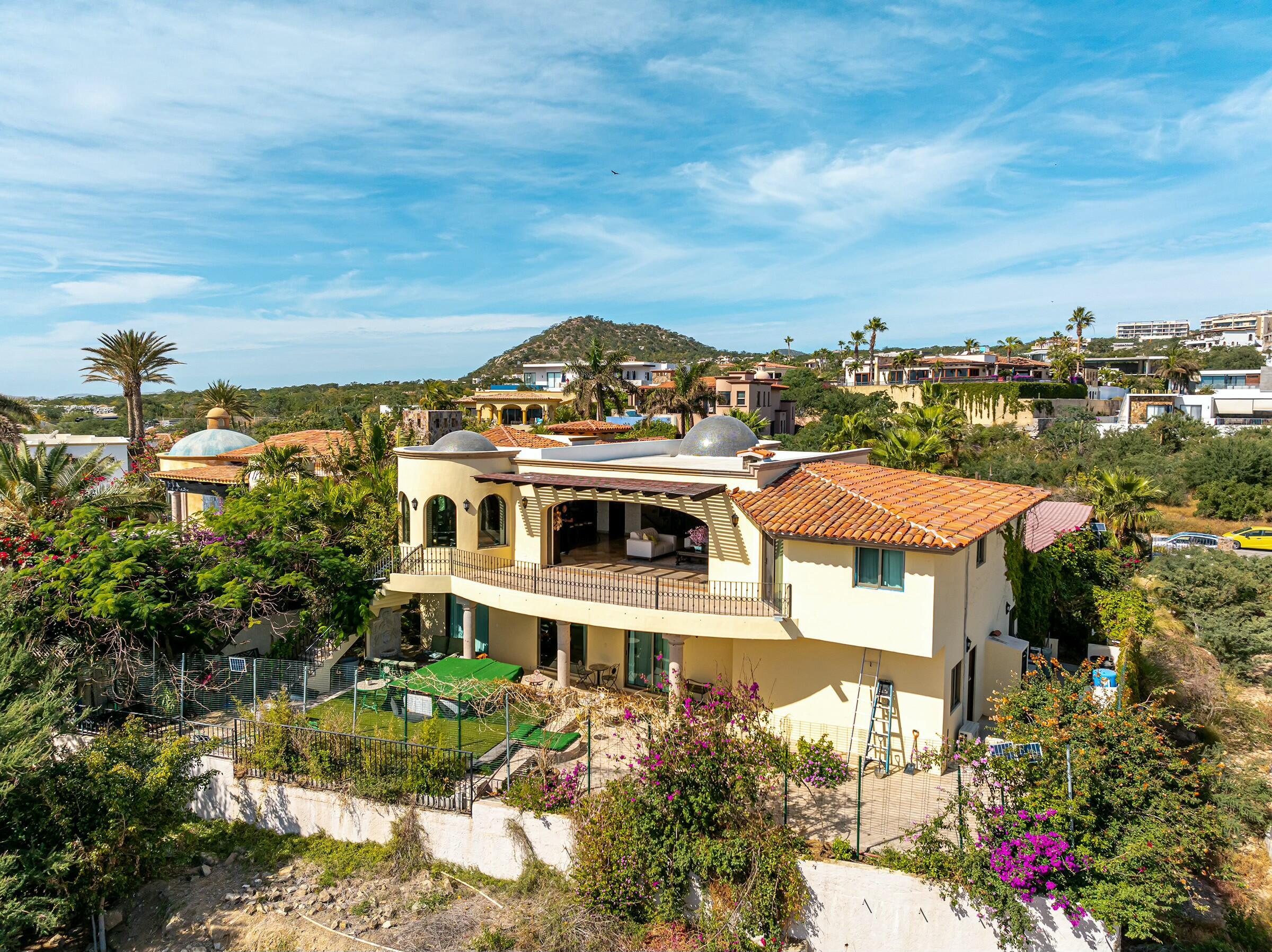Casa 49, Cabo Corridor