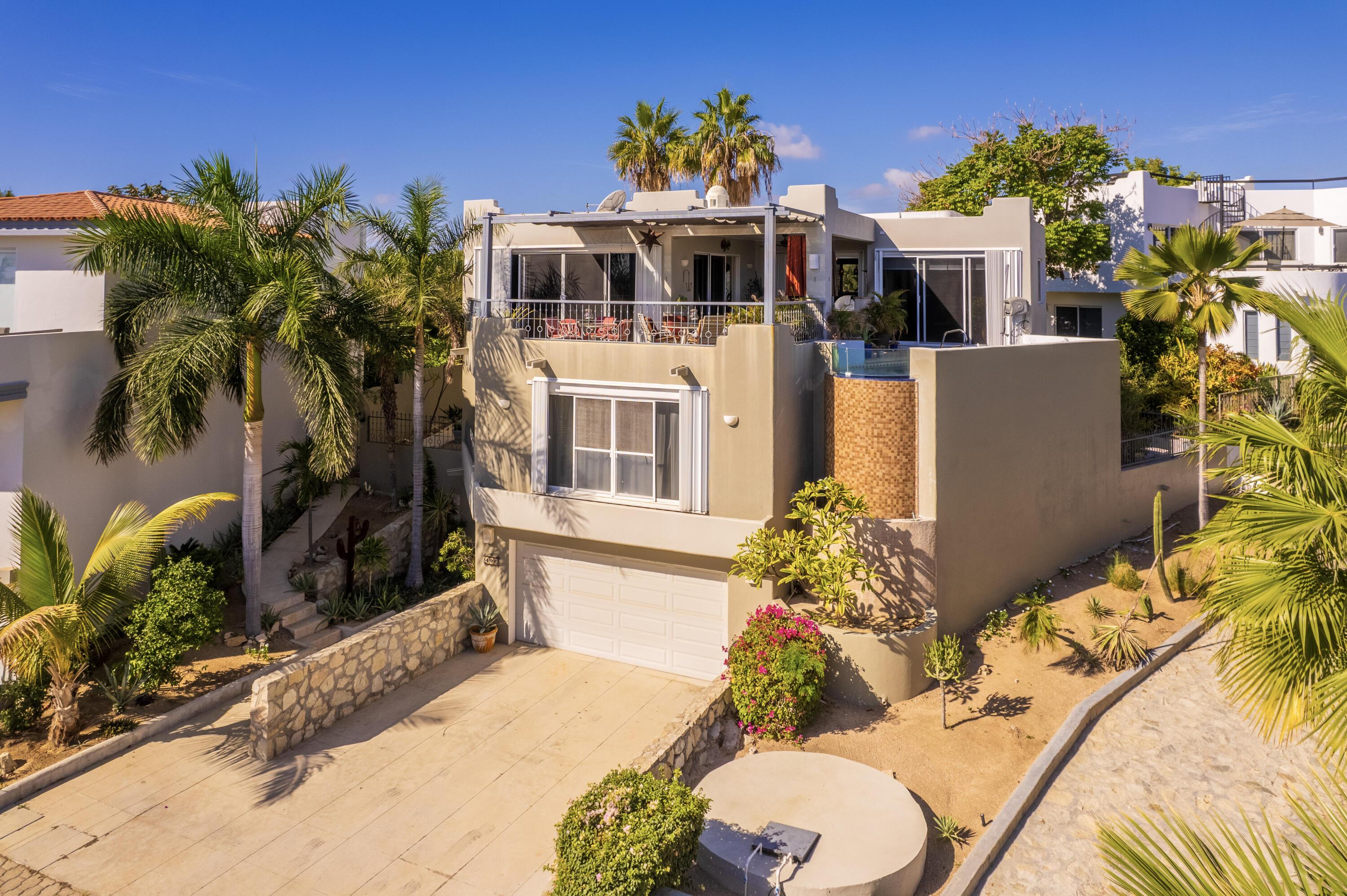 49k Santa Carmela, Casa Caniche, Cabo Corridor