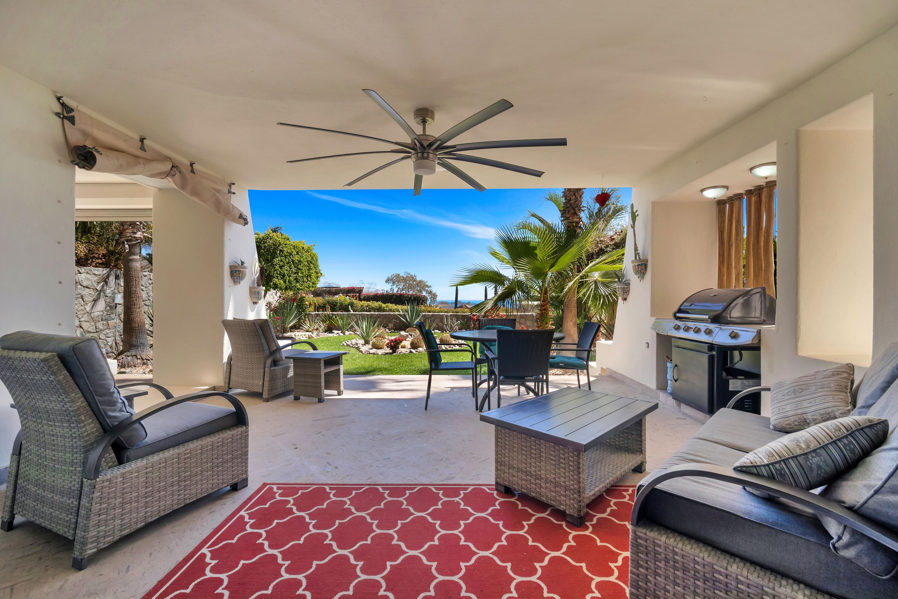 Large Private Yard, La Vista, Cabo Corridor