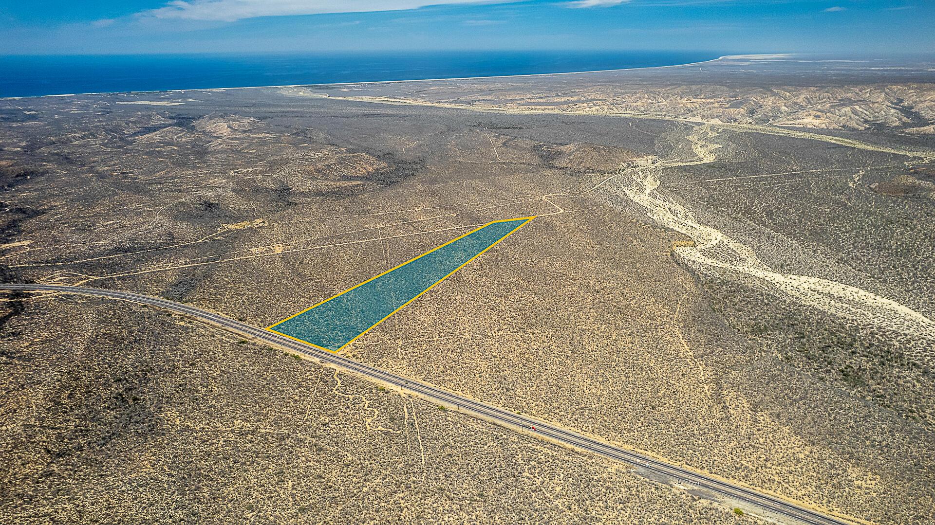 Carretera F. 19 Todos Santos-L, El Encantado Iii, Todos Santos, Pacific — photo 1 of 15