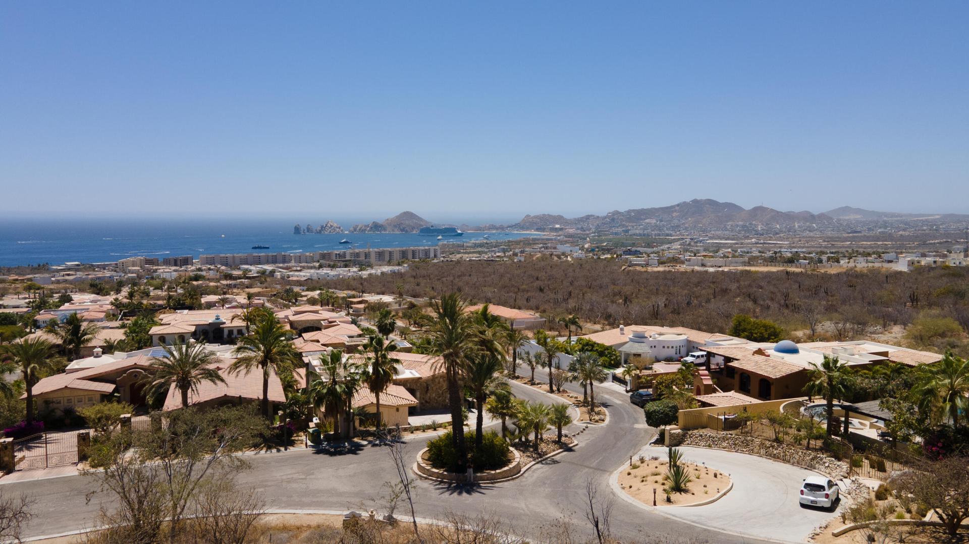 5, Privada Al Paraiso, Cabo Corridor — photo 1 of 11