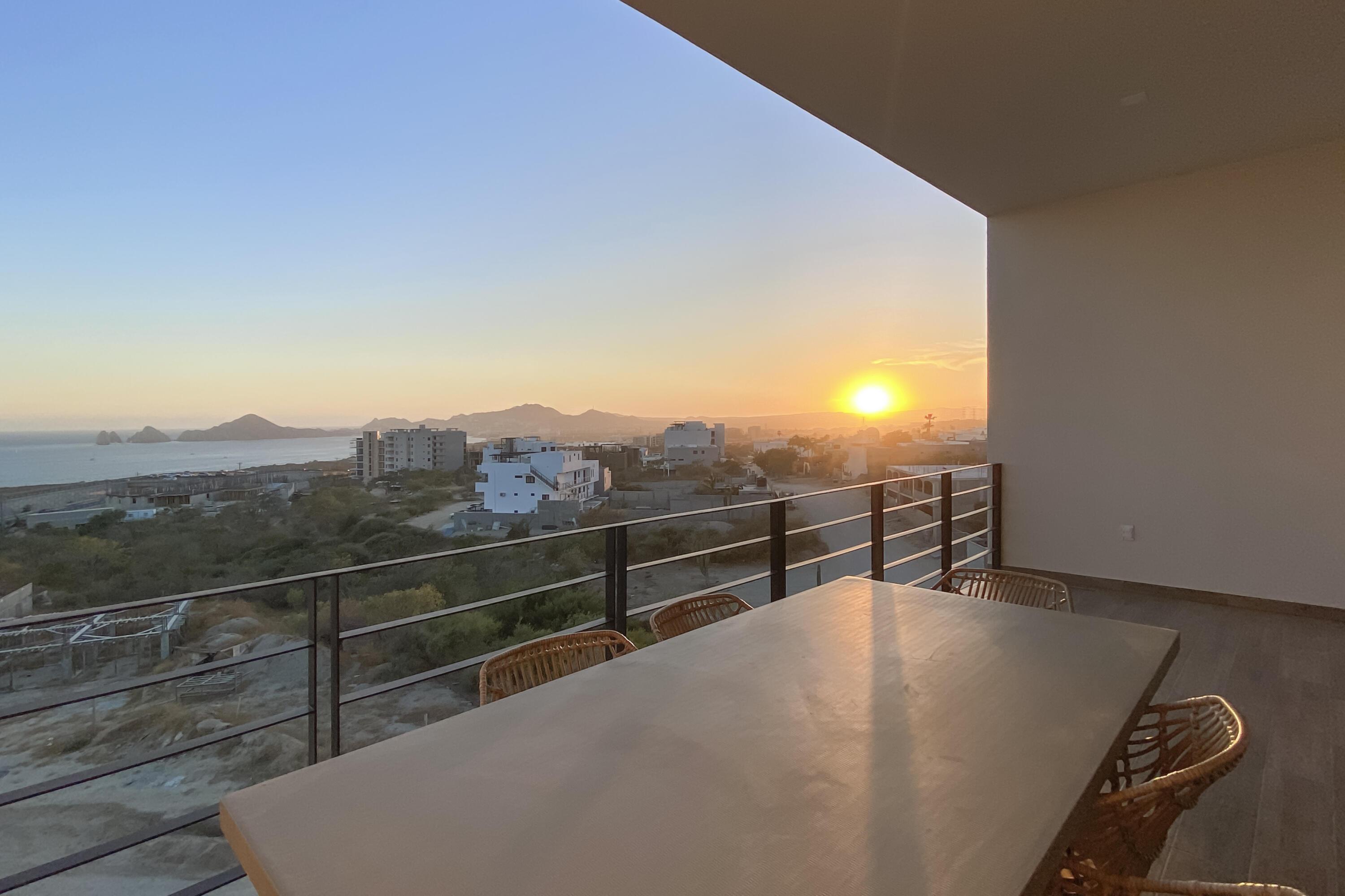 La Mar, Arch View 2 Bed Penthouse, Cabo Corridor