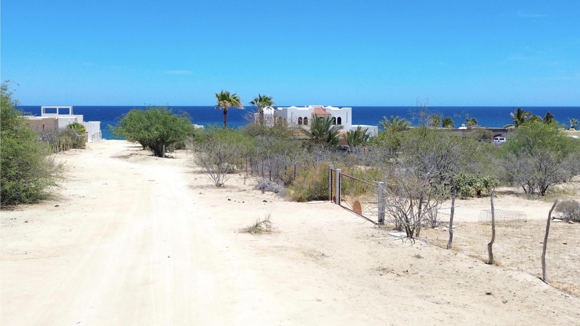 Ready Lot, Cardonal, East Cape — photo 1 of 8