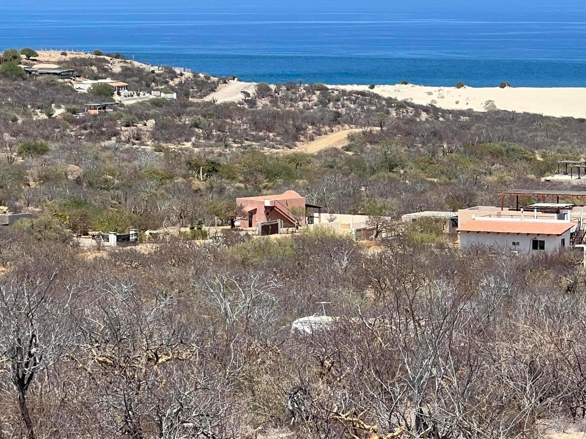 Ocean View, Castillo De Arena #36, East Cape — photo 1 of 24