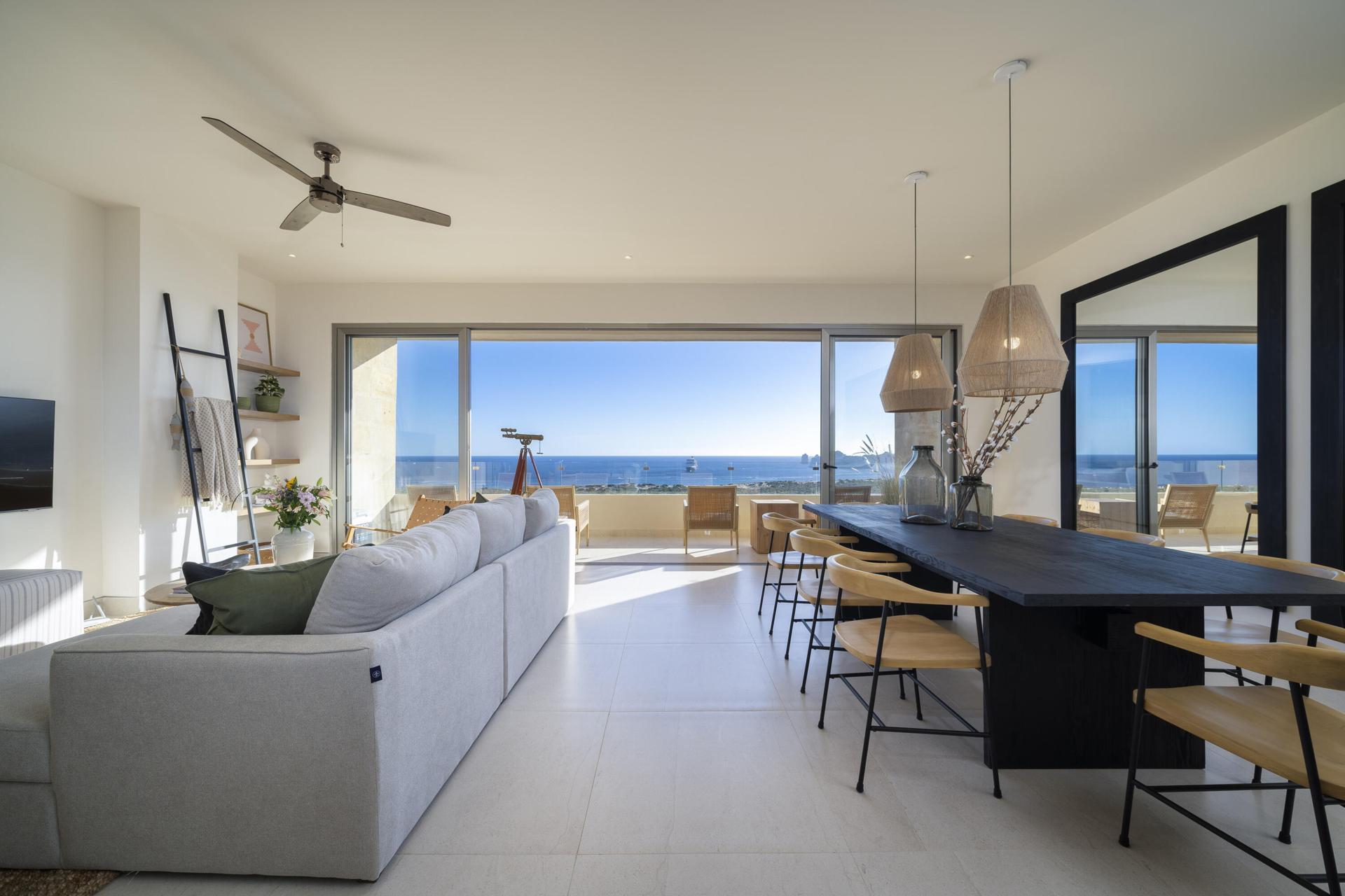 Vista Vela 2 Ph, Cabo Corridor