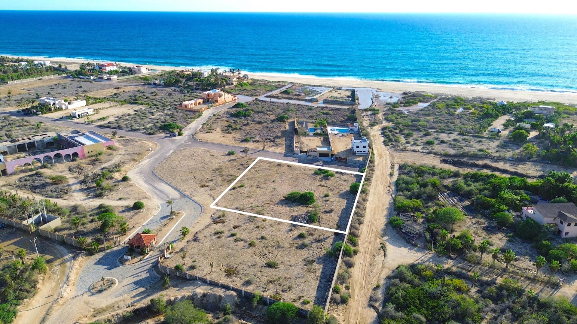 Calicora Lots 1 & 2, Pacific — photo 1 of 7