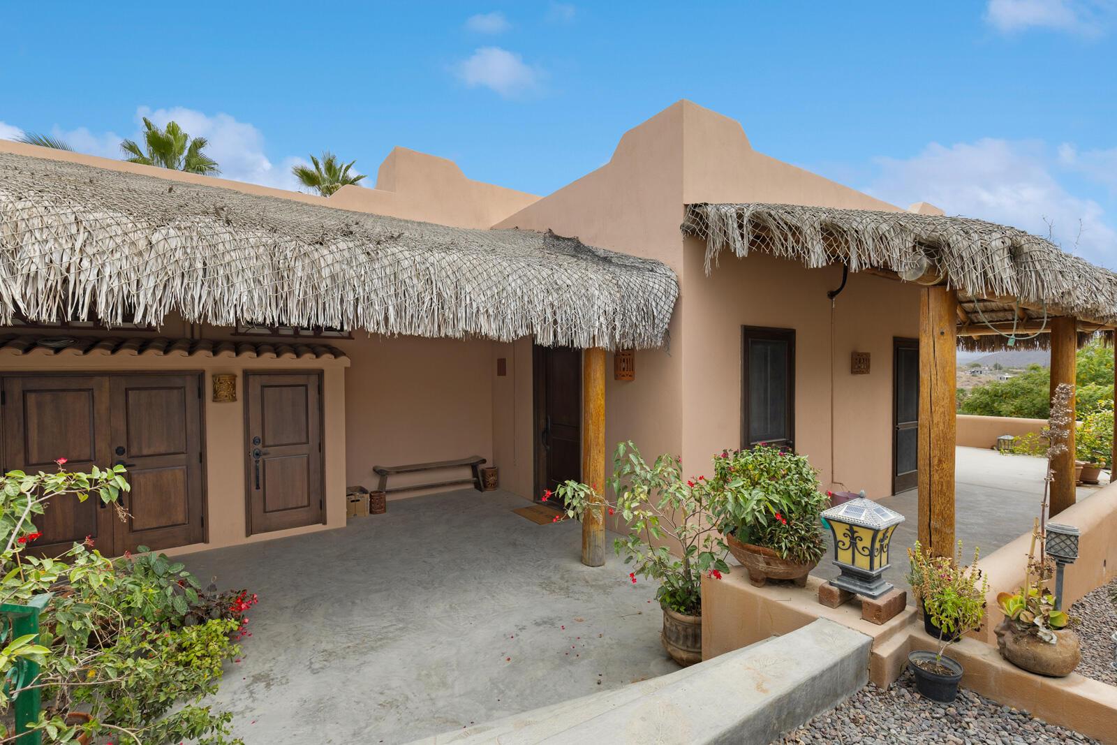 Casa Manana, Pacific