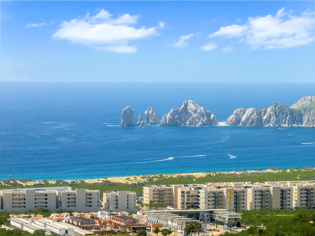 E17, Rancho Paraiso Estates 17e, Cabo Corridor — photo 1 of 17