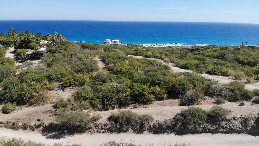 Costa De Oro #5, East Cape — photo 1 of 12