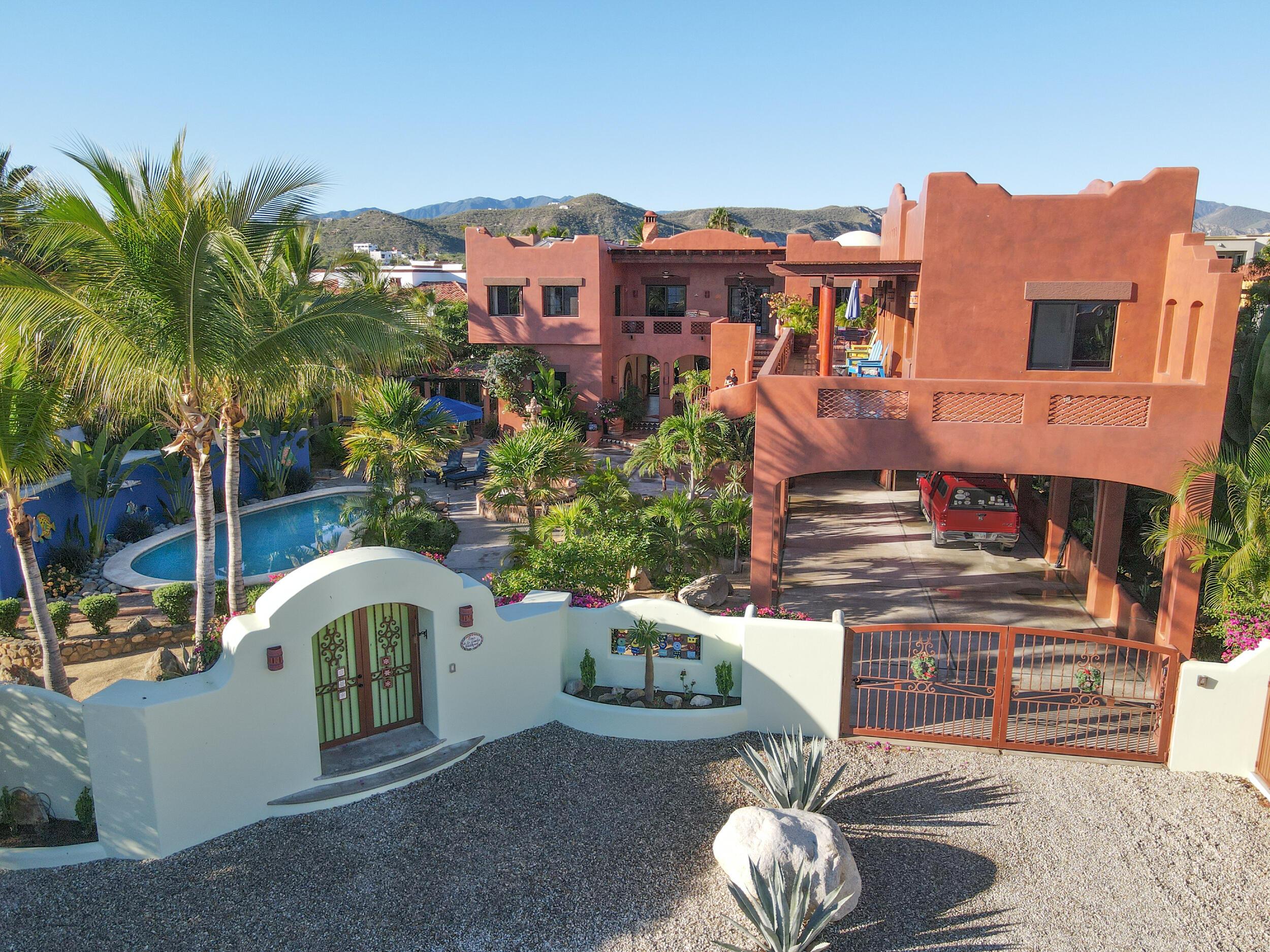 Casa Carolina, East Cape