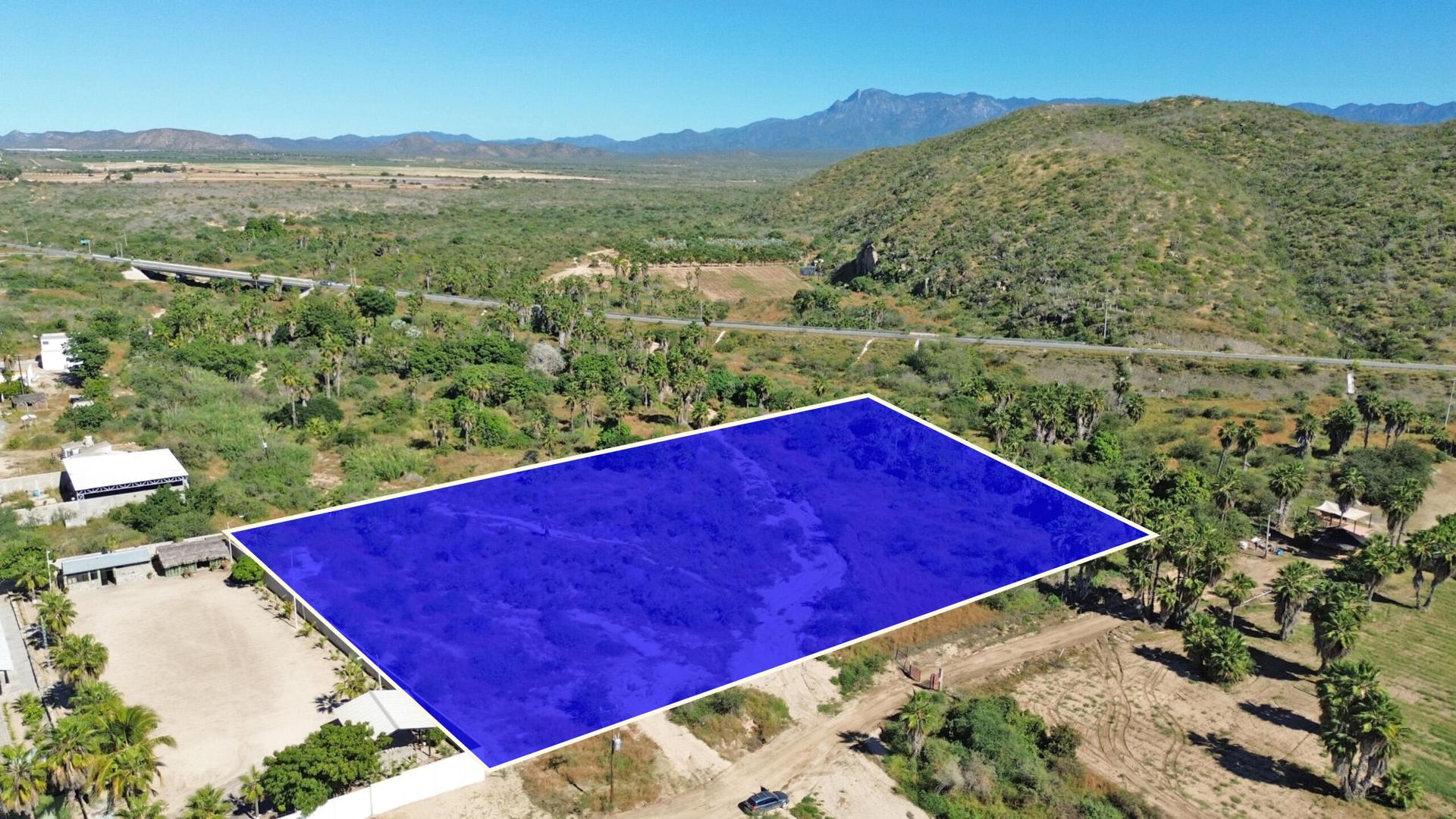 Carretera Todos Santos, Hectare Huerta Lot, Pacific — photo 1 of 12