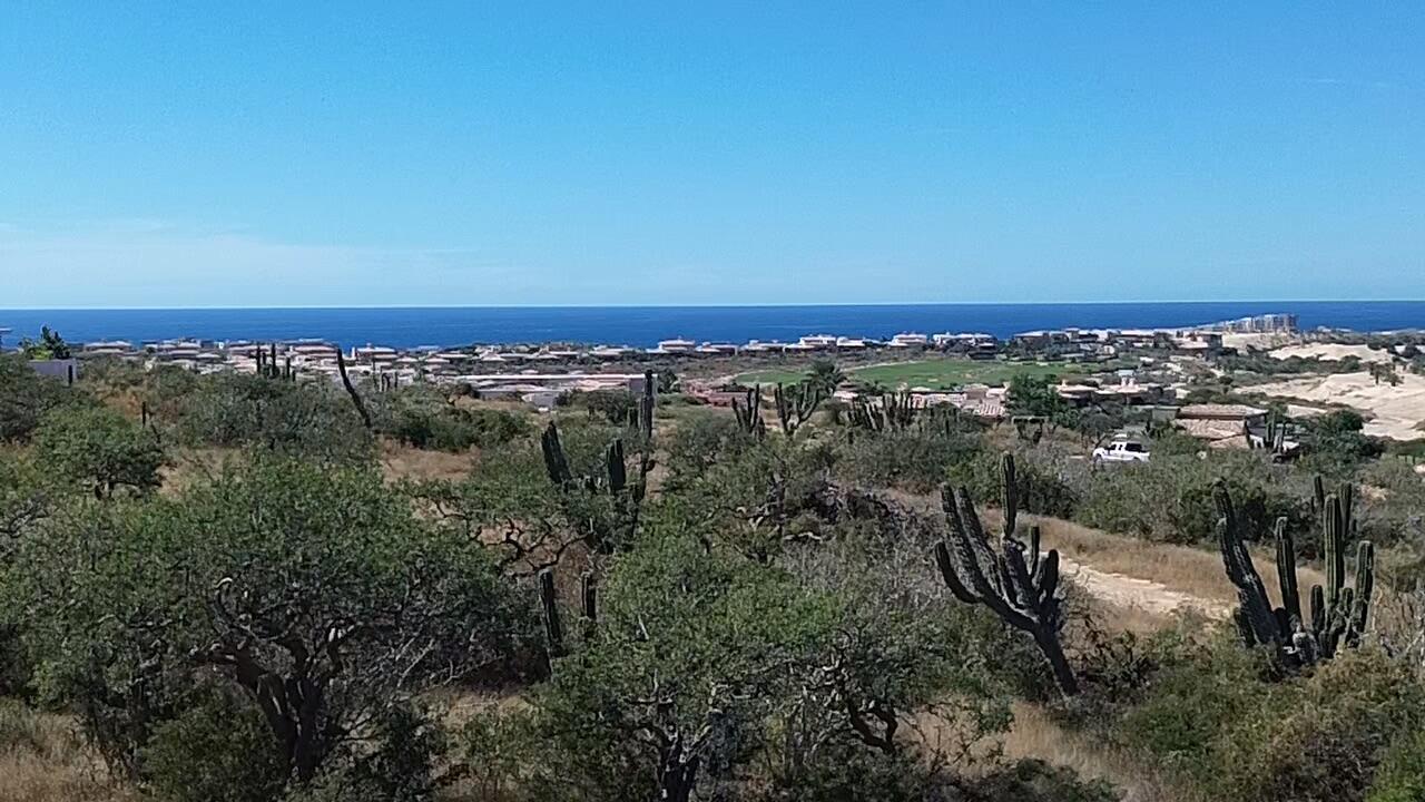 #13, Sunset Hill, Pacific — photo 1 of 24