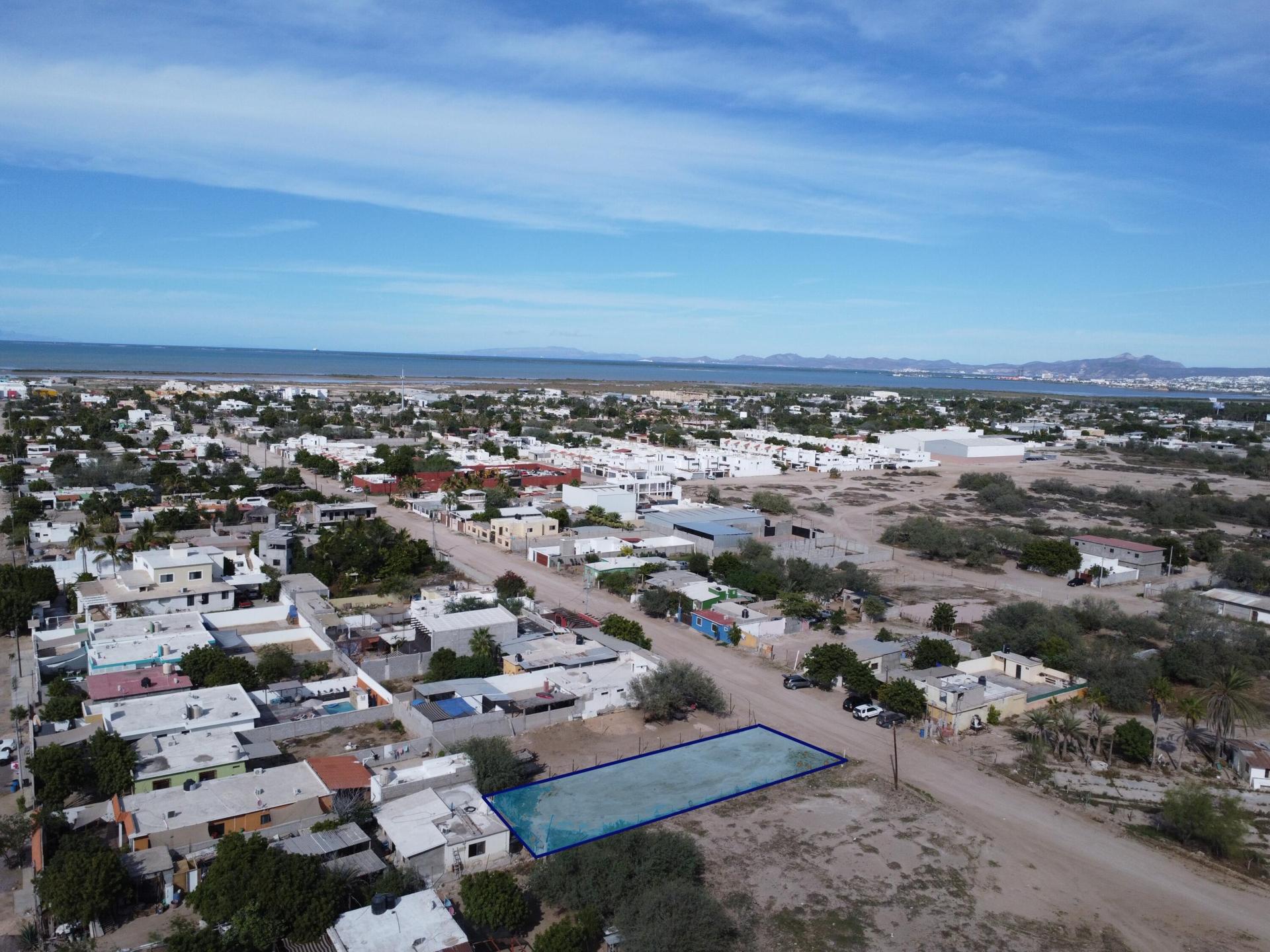 Calle Baja California Lot, Chametla, La Paz — photo 1 of 7