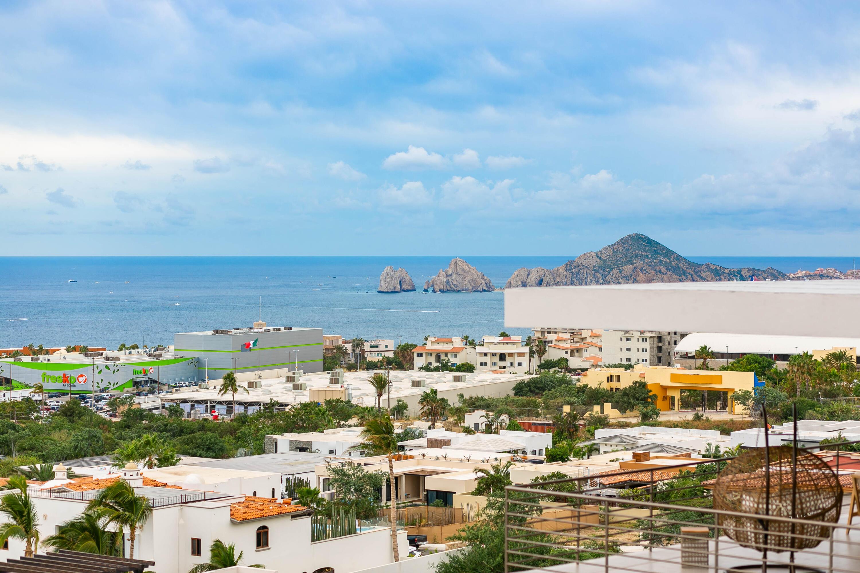 Penthouse, Tramonti, Cabo Corridor