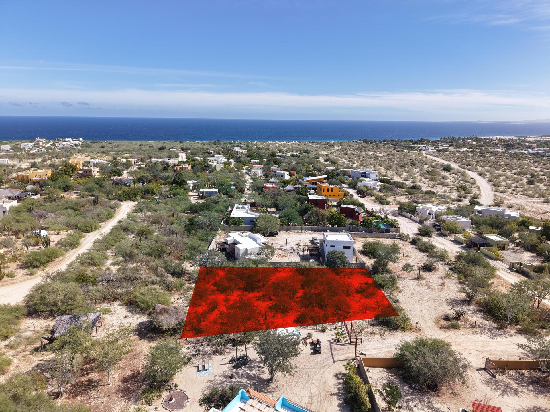 Sonia'S Palo Blanco Lot, East Cape — photo 1 of 9