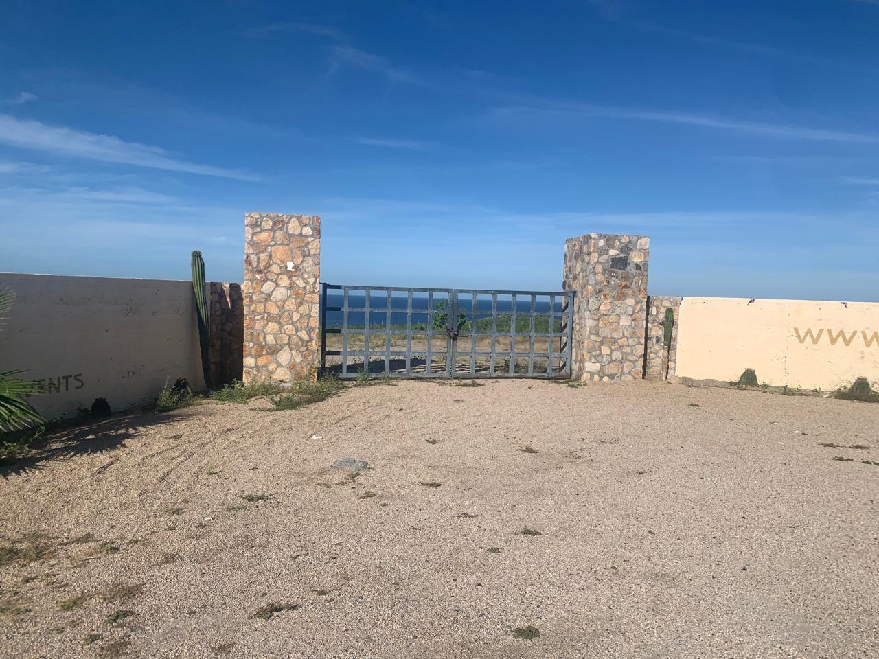 Lote Hotelero, El Cajoncito, Pacific — photo 1 of 16