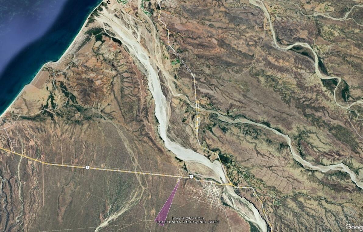 Hwy Carretera Transpeninsular, Sunny Lot, East Cape — photo 1 of 12