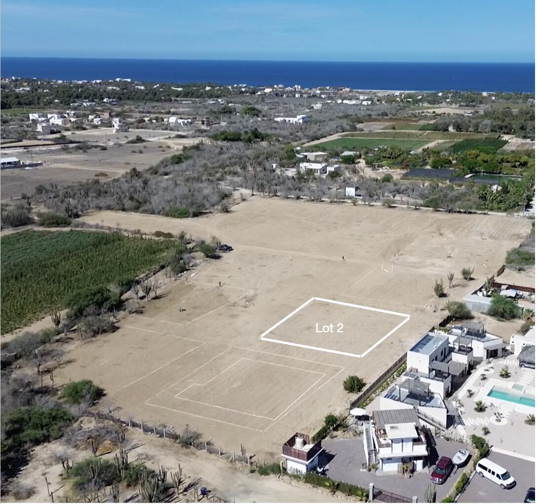 Lot 2, Gallo 64, Pacific — photo 1 of 14