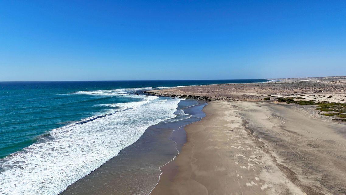 Lot 154 Acceso, Shoreline Lot, La Paz — photo 1 of 24