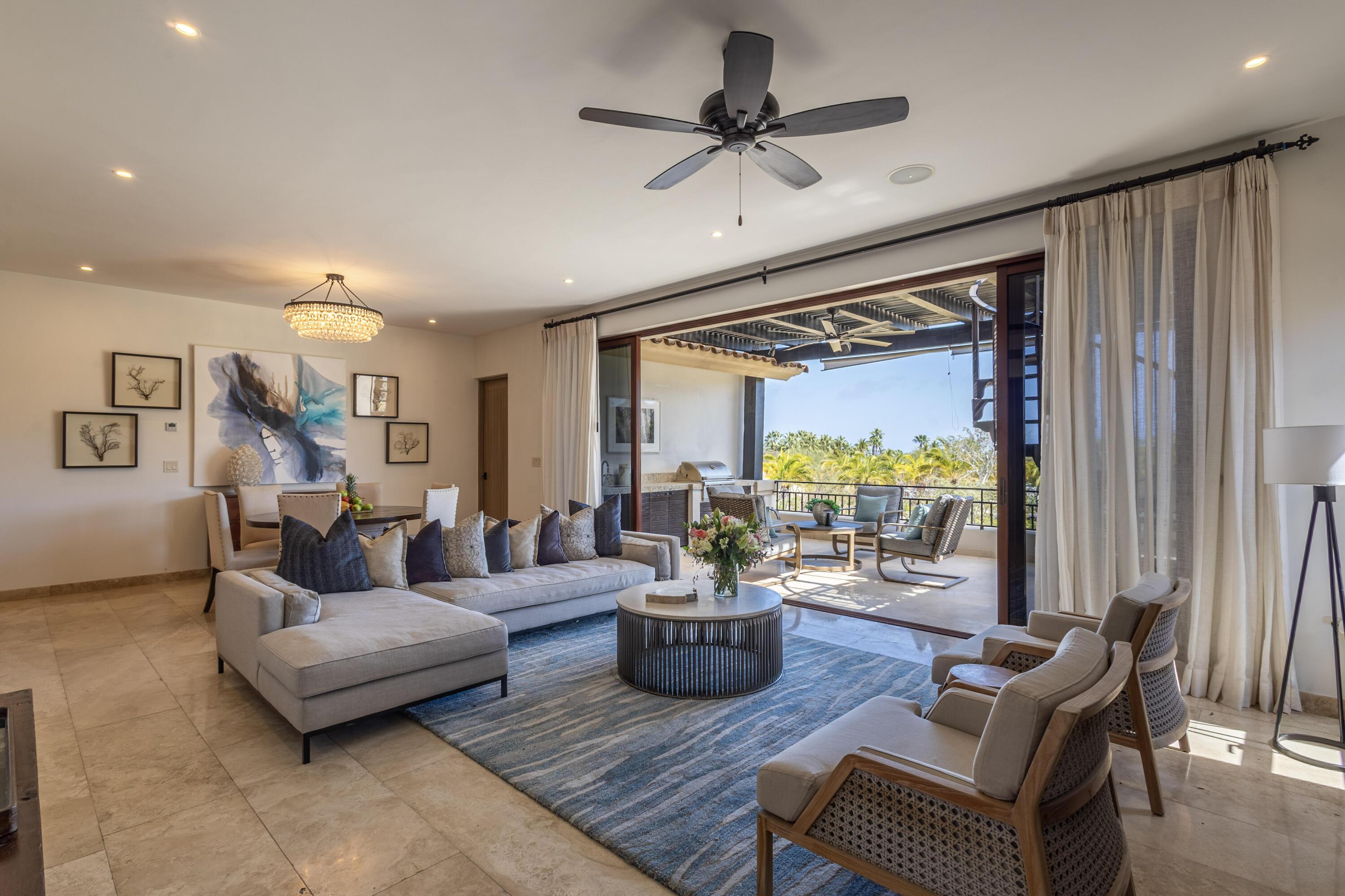 Palmilla Dunes Penthouse, San José Corridor