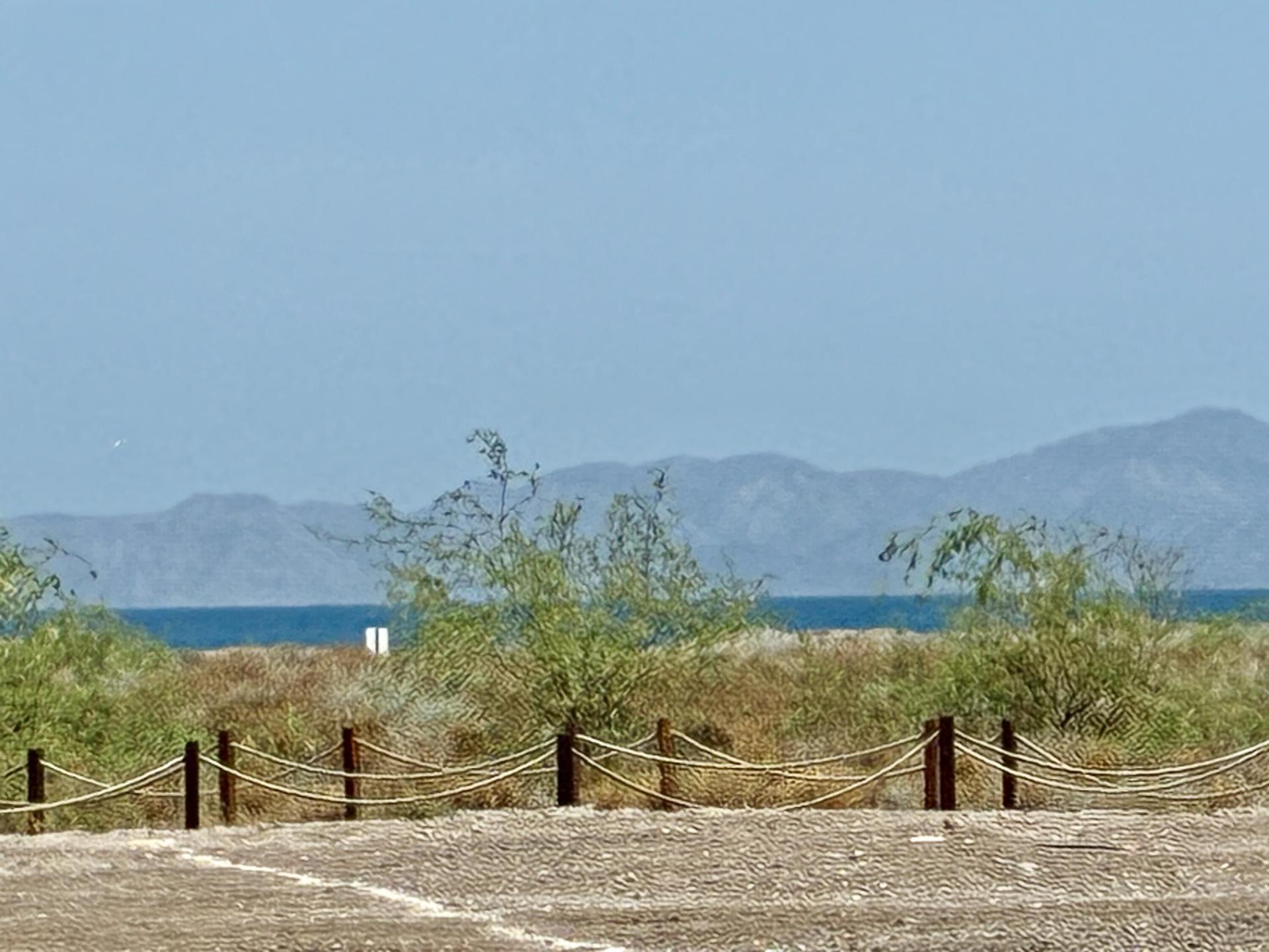 Avenida La Marina, Av 261, Loreto — photo 1 of 17