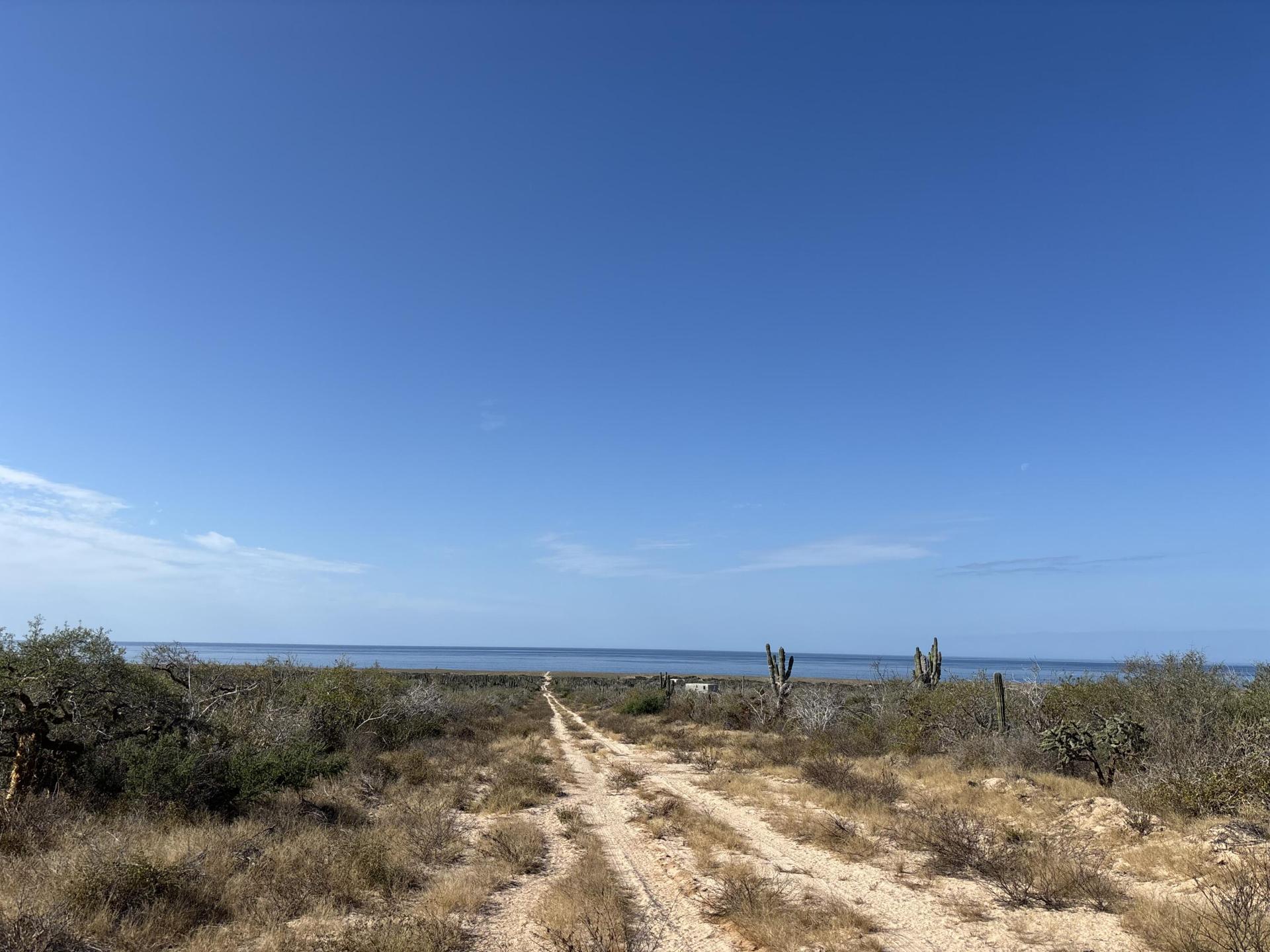 Camino De La Tintorera, Agua Blanca Lote 4, Mza K/11, Pacific — photo 1 of 12