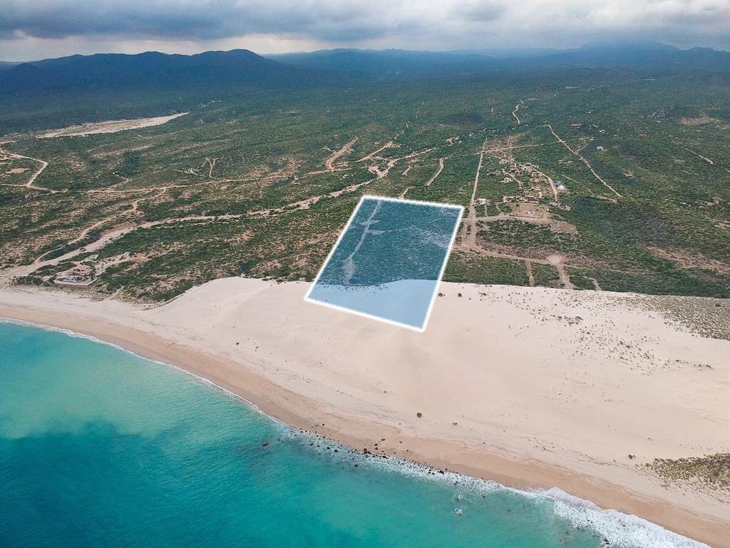 Boca De Salado Land, East Cape — photo 1 of 17