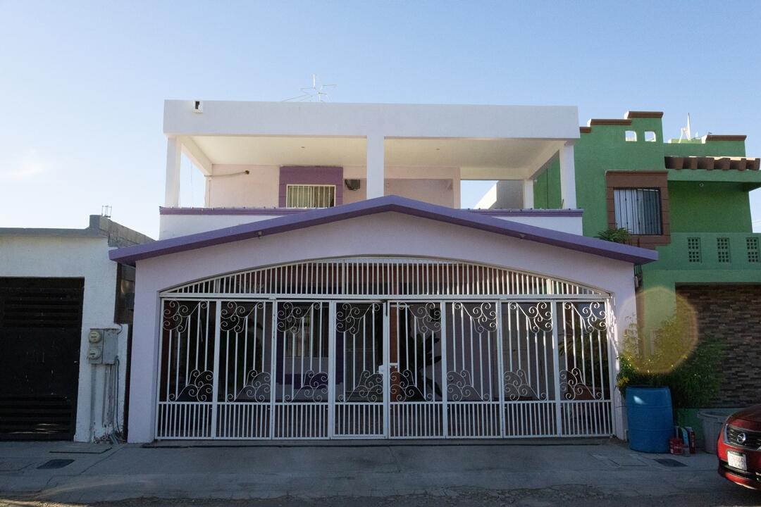 House In De La Montura, La Paz