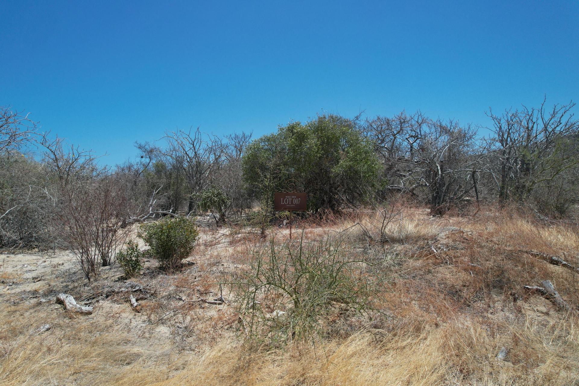 Colina De Las Cueva, Colina del Sol Lote 7 Mnz. 60, East Cape — photo 1 of 10