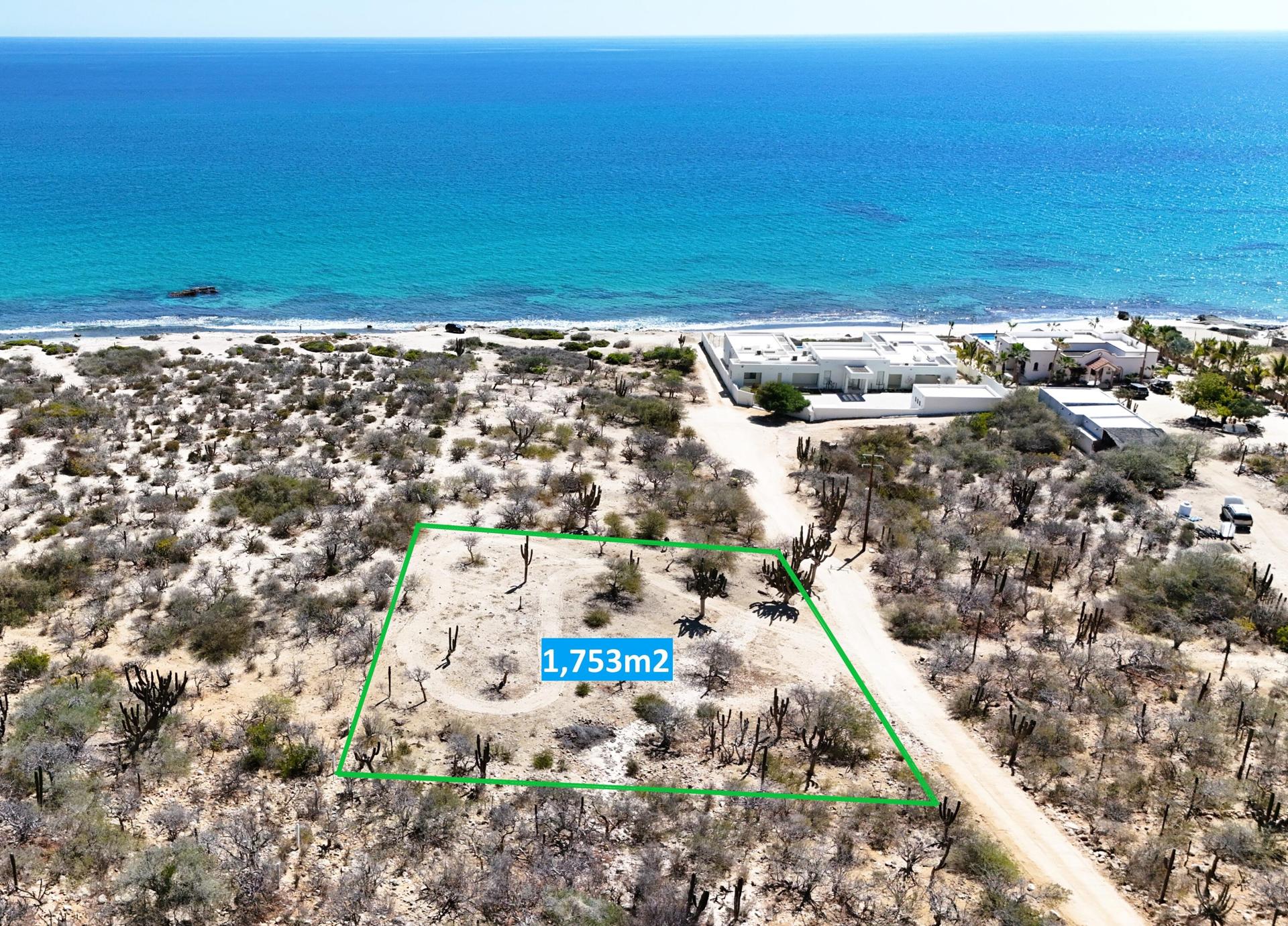 Los Barriles-Santa Teresa, Abp #6, East Cape — photo 1 of 10