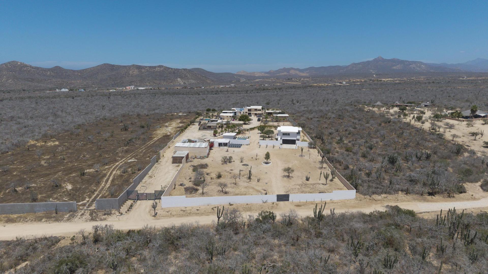 Rancho Kogu, Pacific