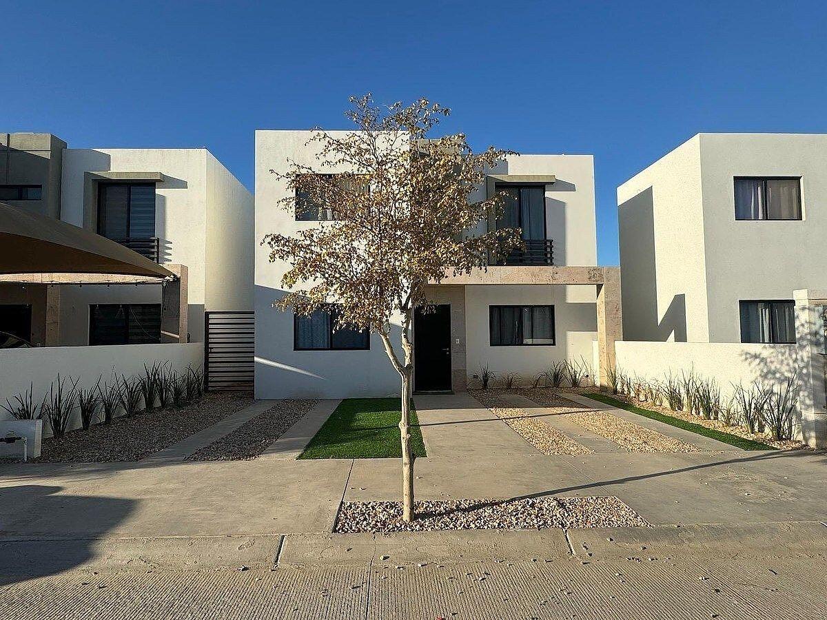 317 Palma del Rio, Casa Hispania, La Paz