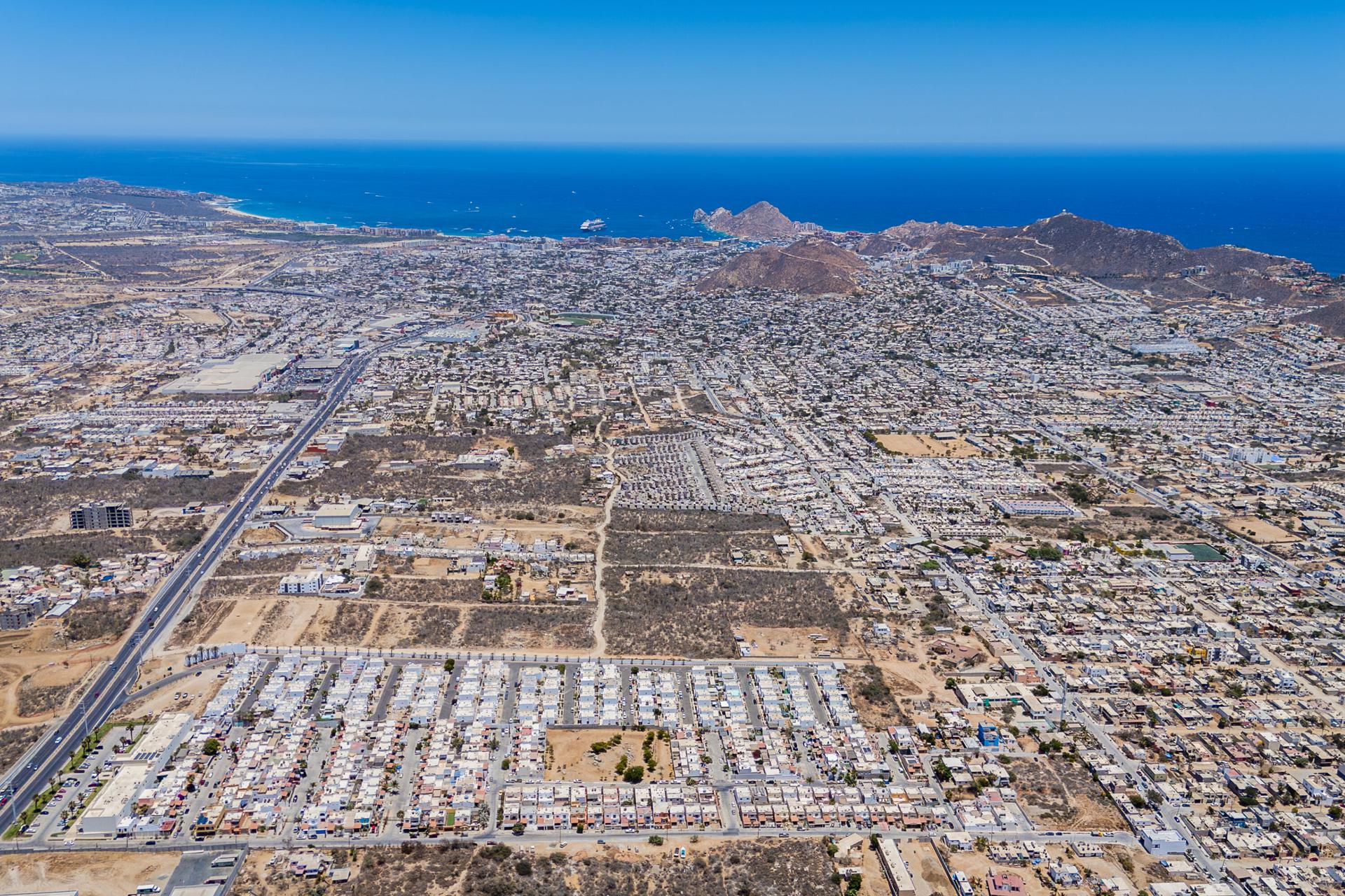 Brisas del Pacifico, Developer Land 1, Cabo San Lucas — photo 1 of 12