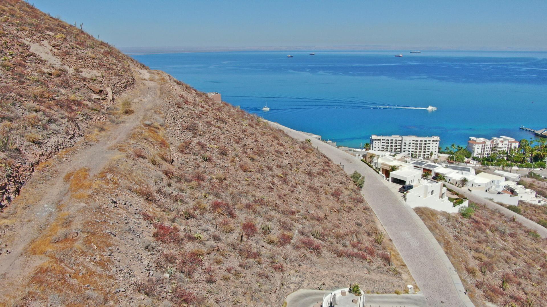 L11 M7 Pedregal La Paz, Lote 11 Mza 7 Etapa 7 Sur C, La Paz — photo 1 of 15