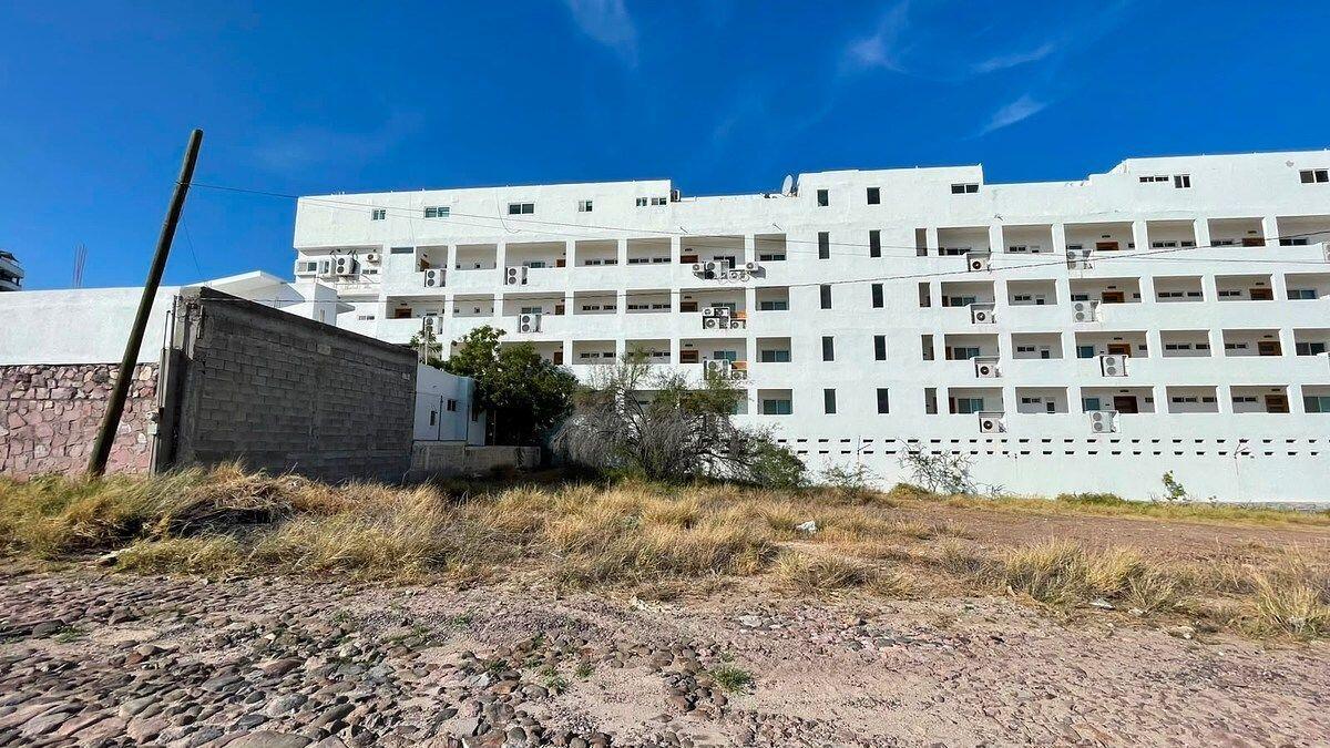 Paseos del Cortes, Lote #08, La Paz — photo 1 of 11