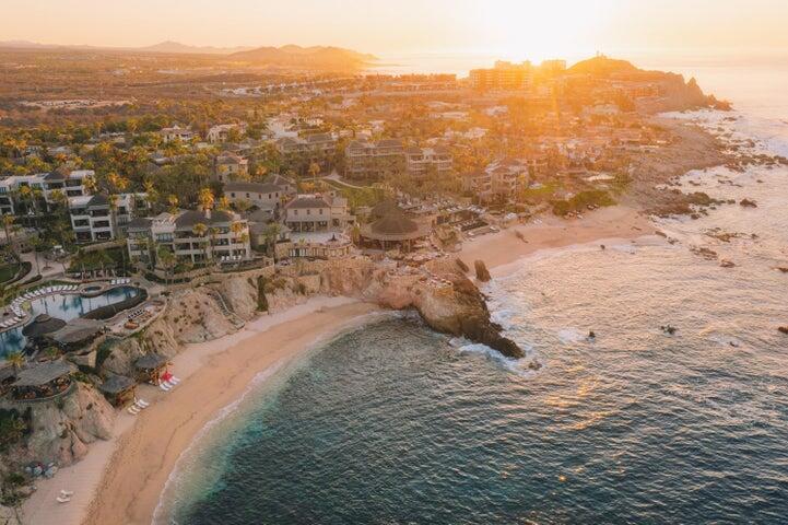 201 1/8 Fraction Mixed Use 2&3 Bed, Esperanza, Cabo Corridor