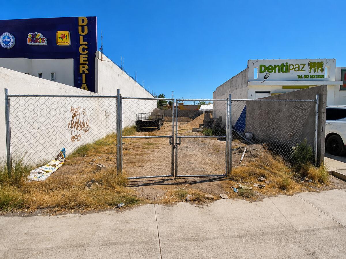 S/N Francisco J. Mújica, Terreno Prol. J. Mujica, La Paz — photo 1 of 7