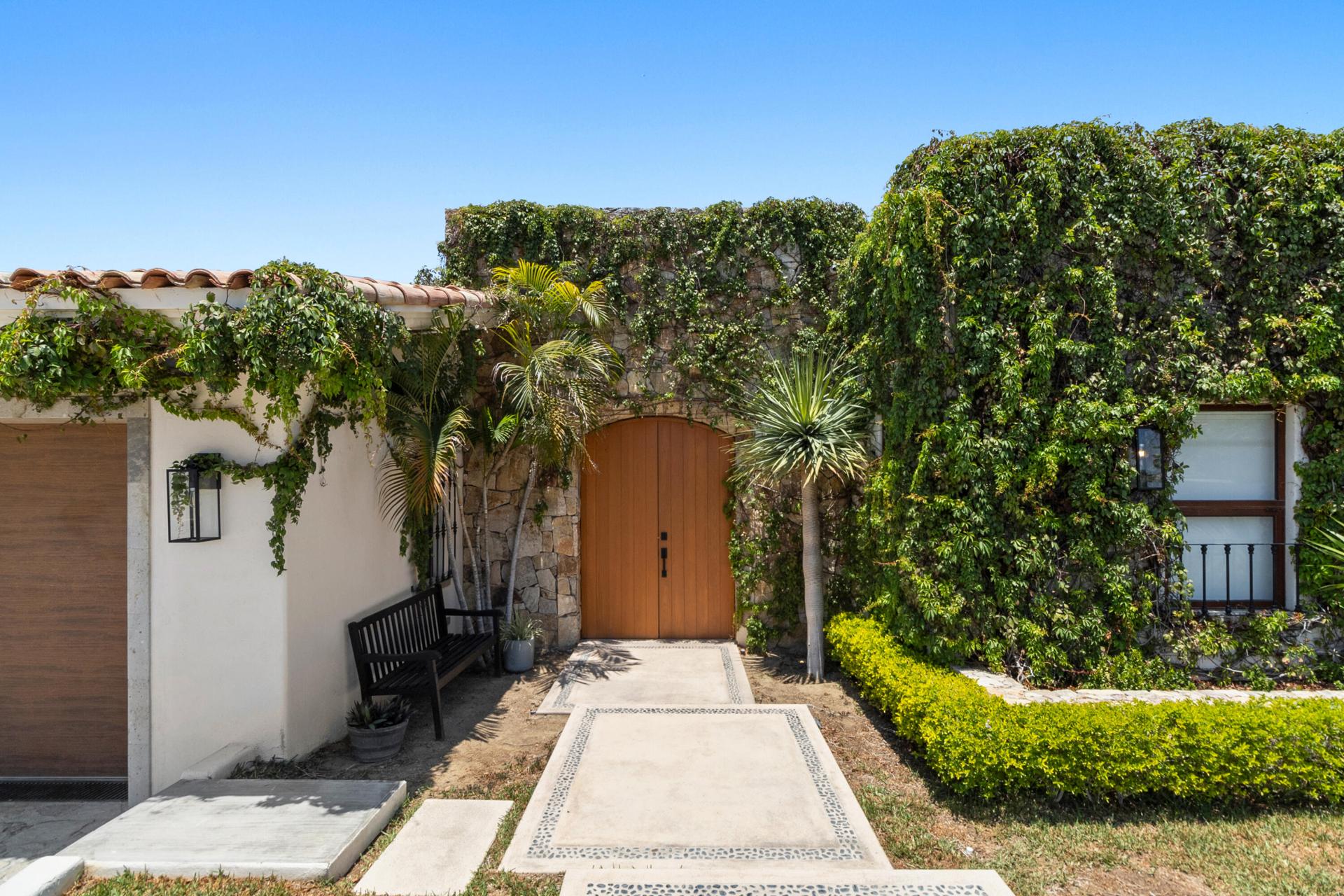 De Las Brisas, Brisas 10, Cabo Corridor