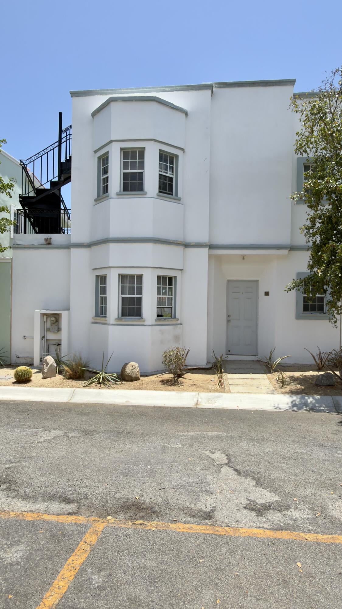 18 Calle Via del Pichón, Casa Amalfi T18, Cabo Corridor