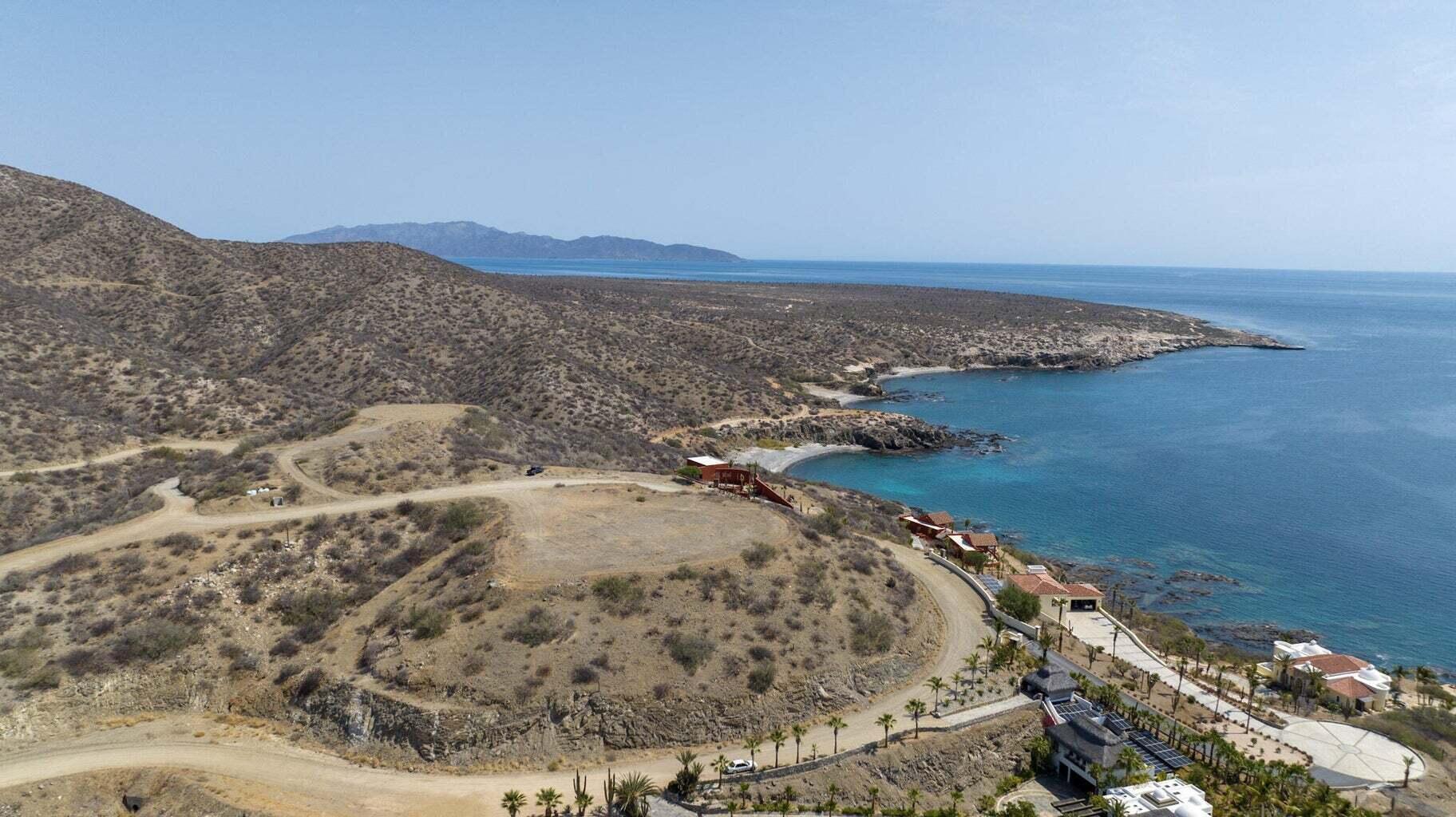 Bay Of Dreams Lot 141, East Cape — photo 1 of 9