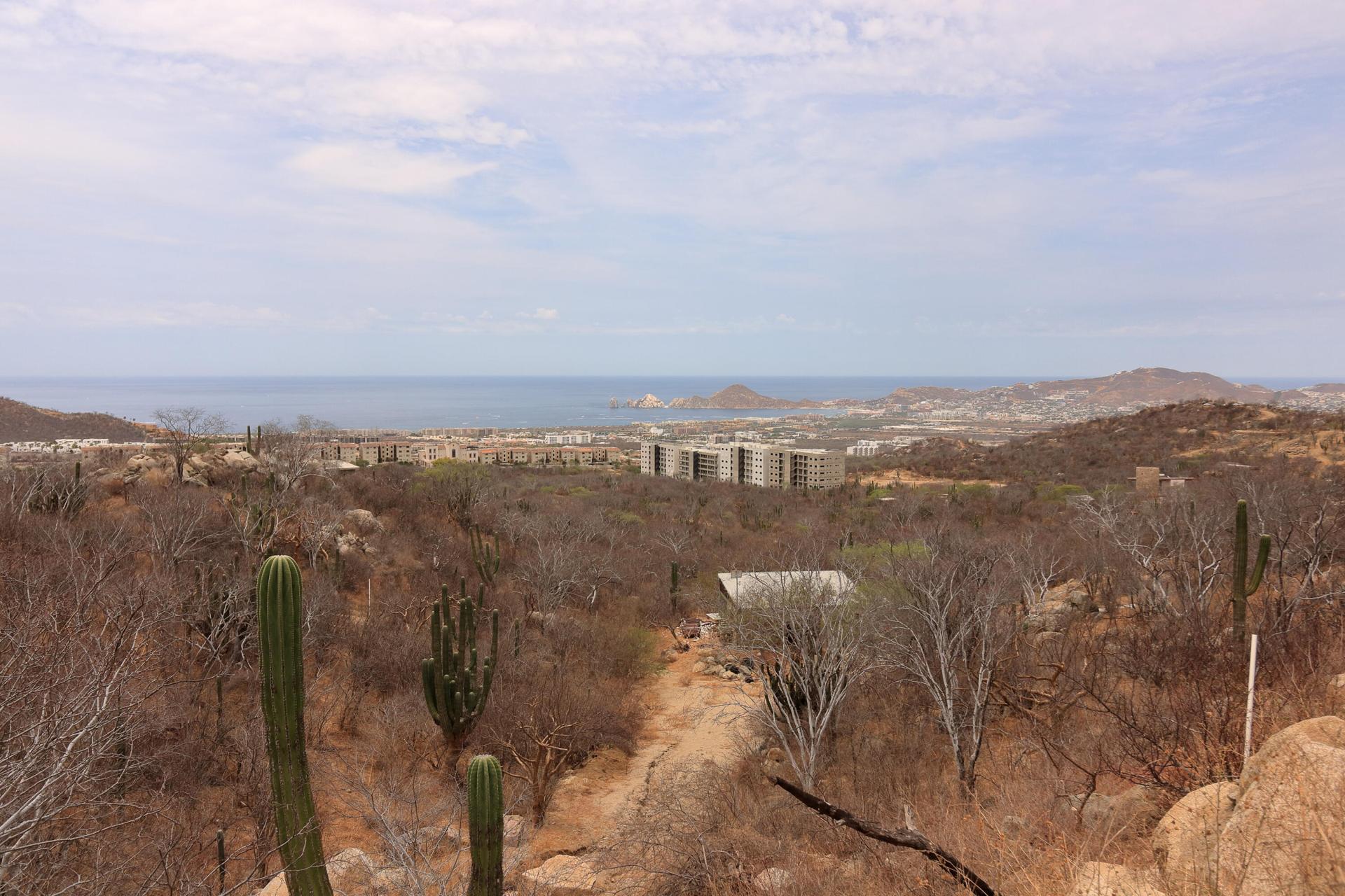 Endless Arch View, Cabo Corridor — photo 1 of 11