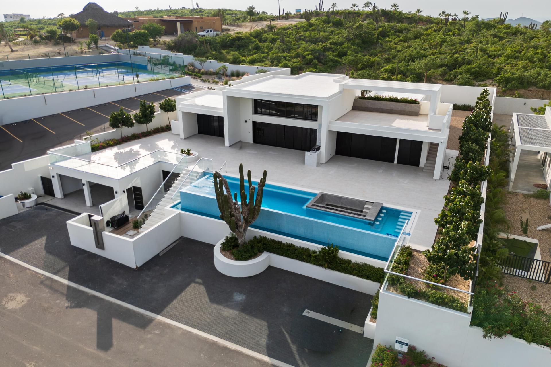 Lot 7 M4 Rolling Hills, Casa Esmeralda, Pacific