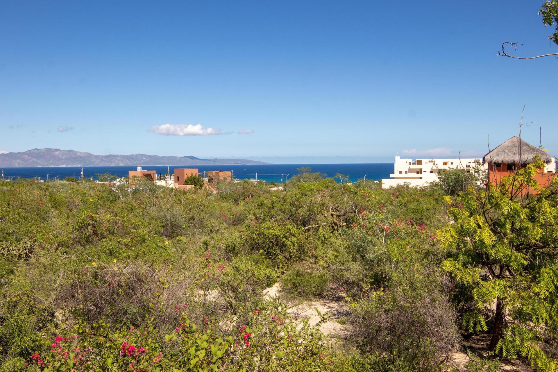Isla Natividad, Mar Azul Lot 2, La Paz — photo 1 of 9