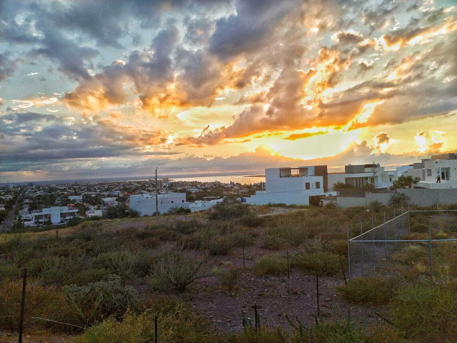 S/N Calle Colina De Las Dos Rocas, Lote 14 Manzana M, La Paz — photo 1 of 11