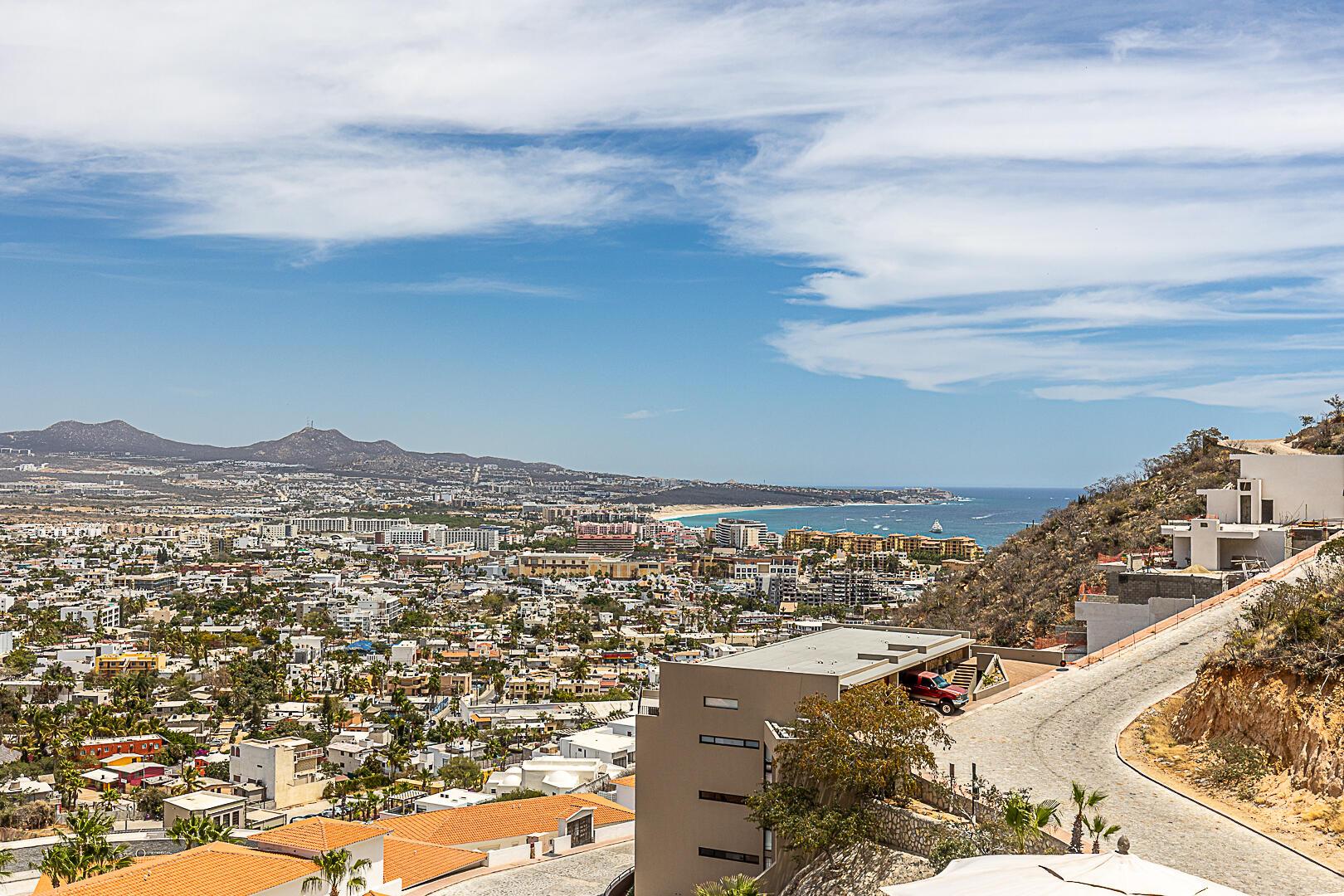 Camino Bonito Ote, Monteluna, Cabo San Lucas — photo 1 of 24