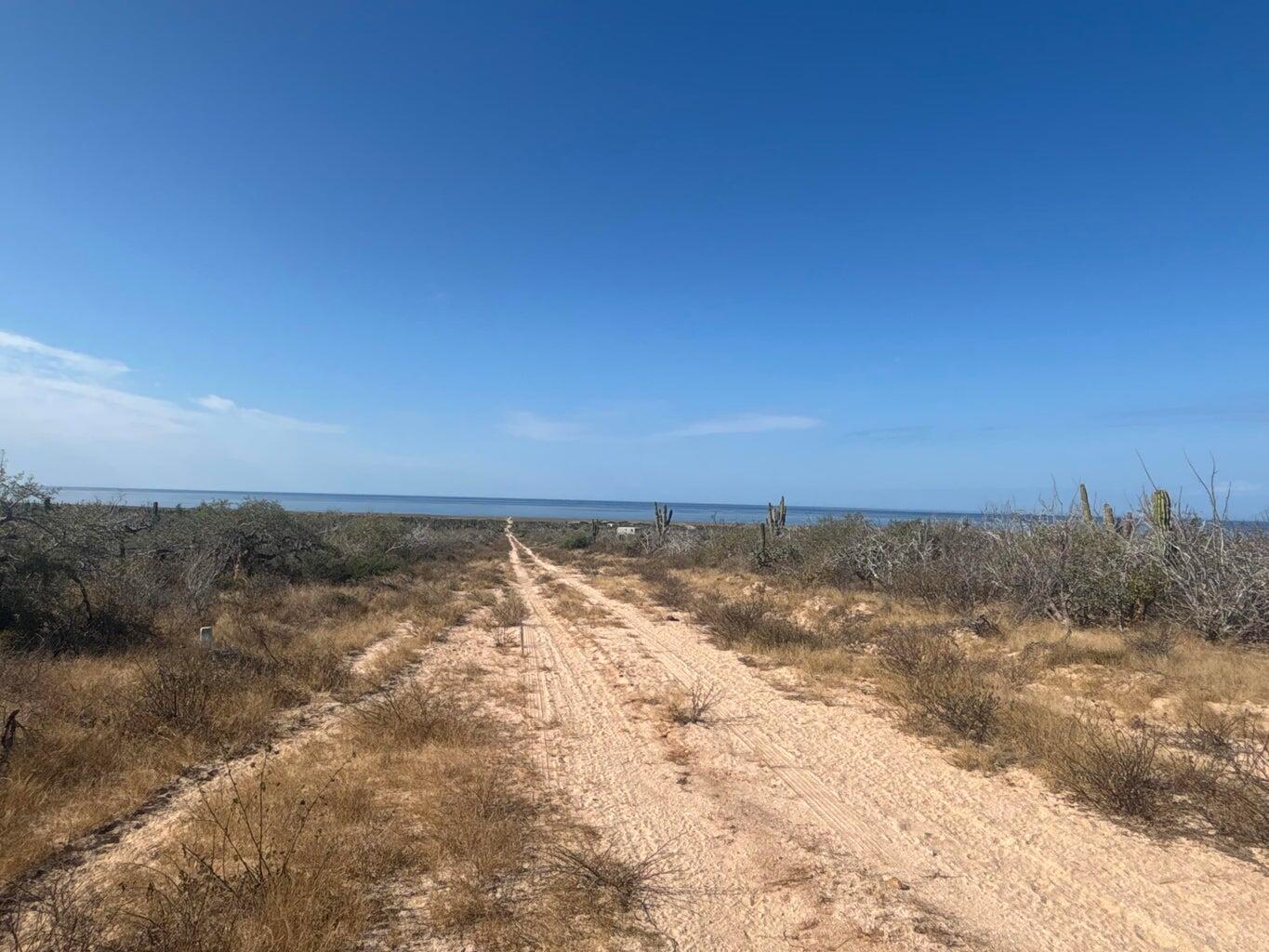 Agua Blanca Lote #60, Pacific — photo 1 of 5