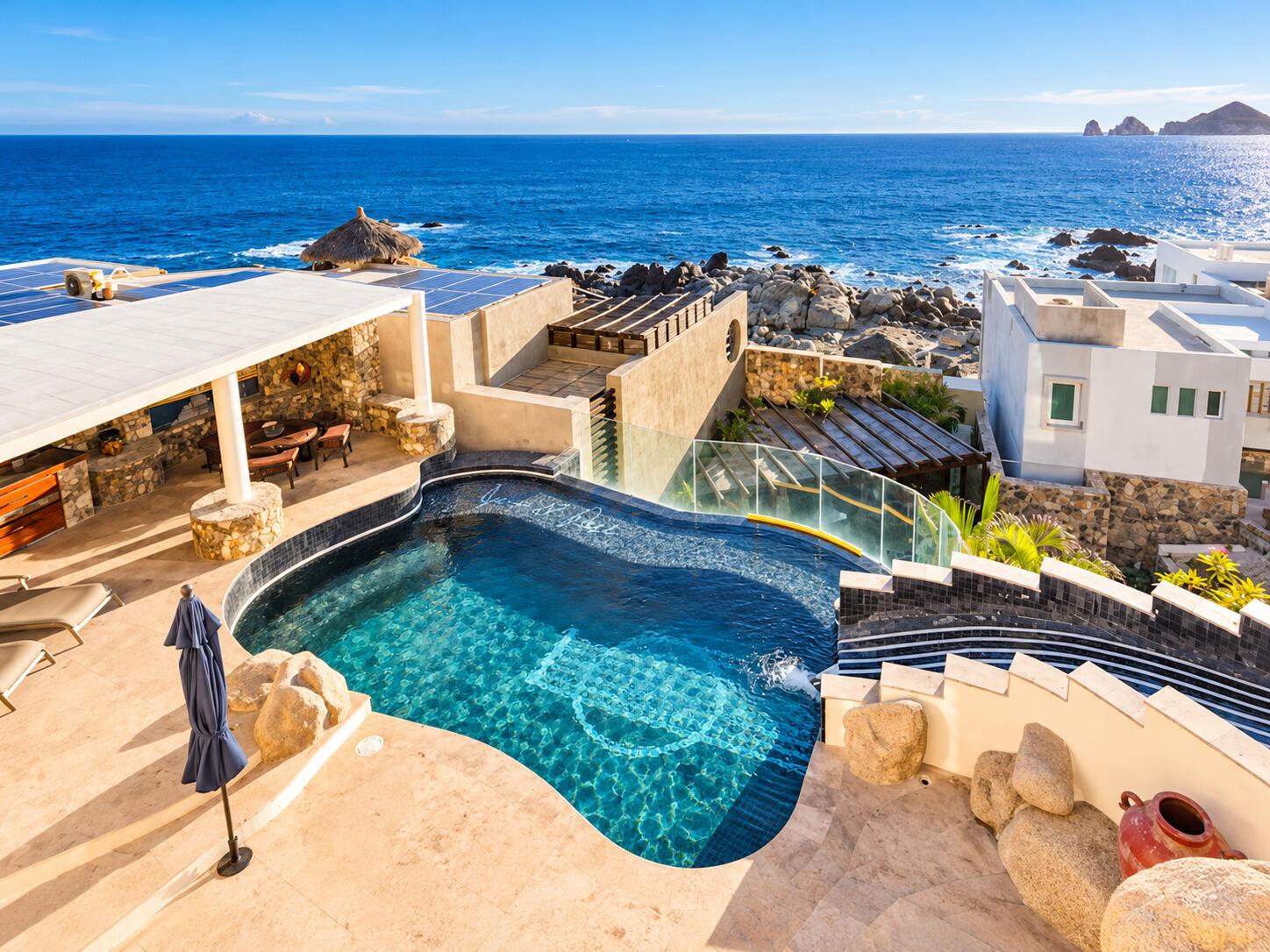 7 Misiones del Cabo, Villa Jimmy Page, Cabo Corridor — photo 1 of 24